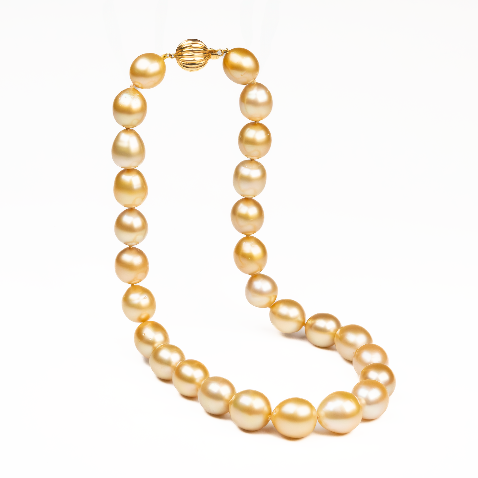 18K Yellow Gold South Sea Cultured 12.30-14.60mm 44cm Pearl Strand