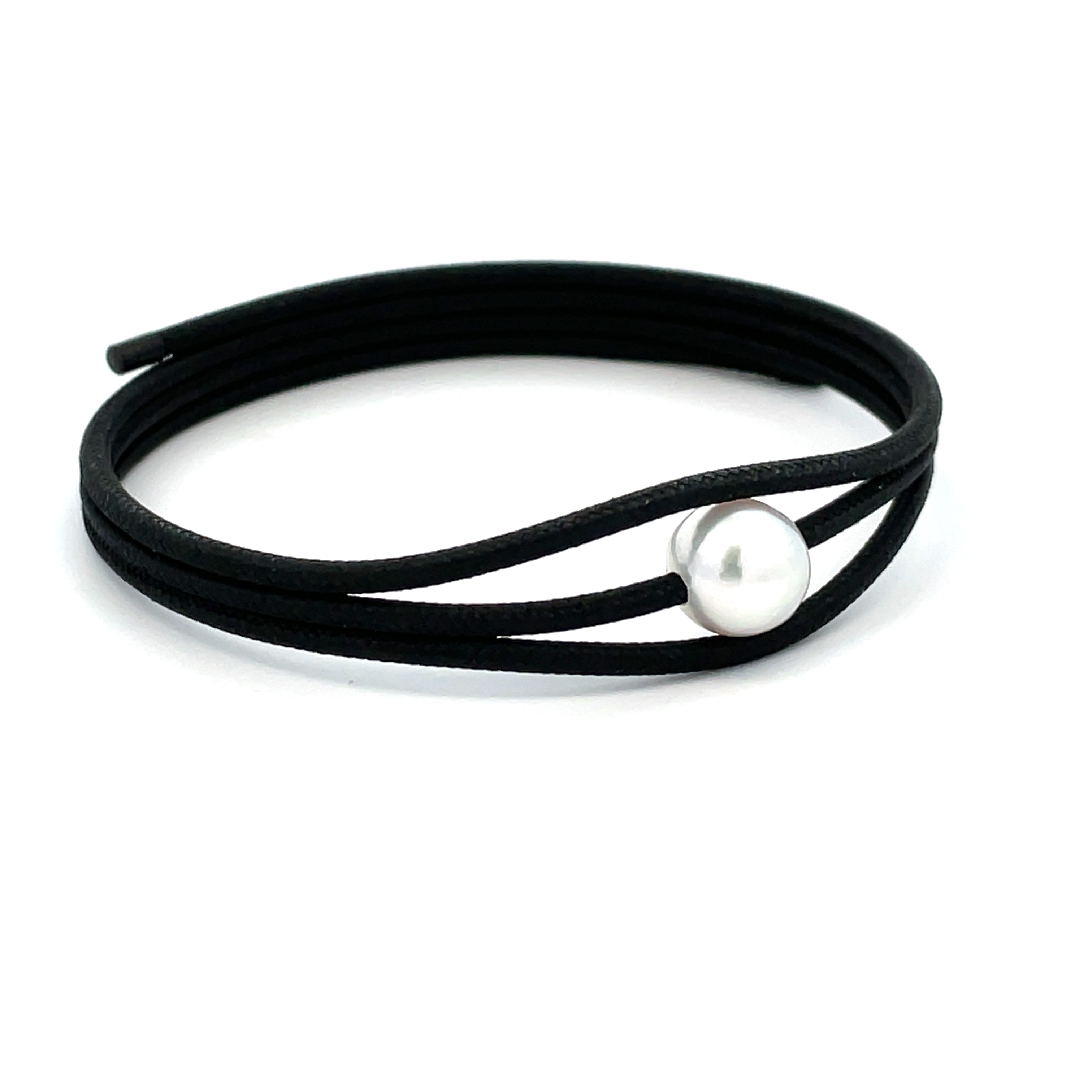 Australian South Sea Cultured 8 -9mm Pearl Black Magnetic Wrap Bracelet