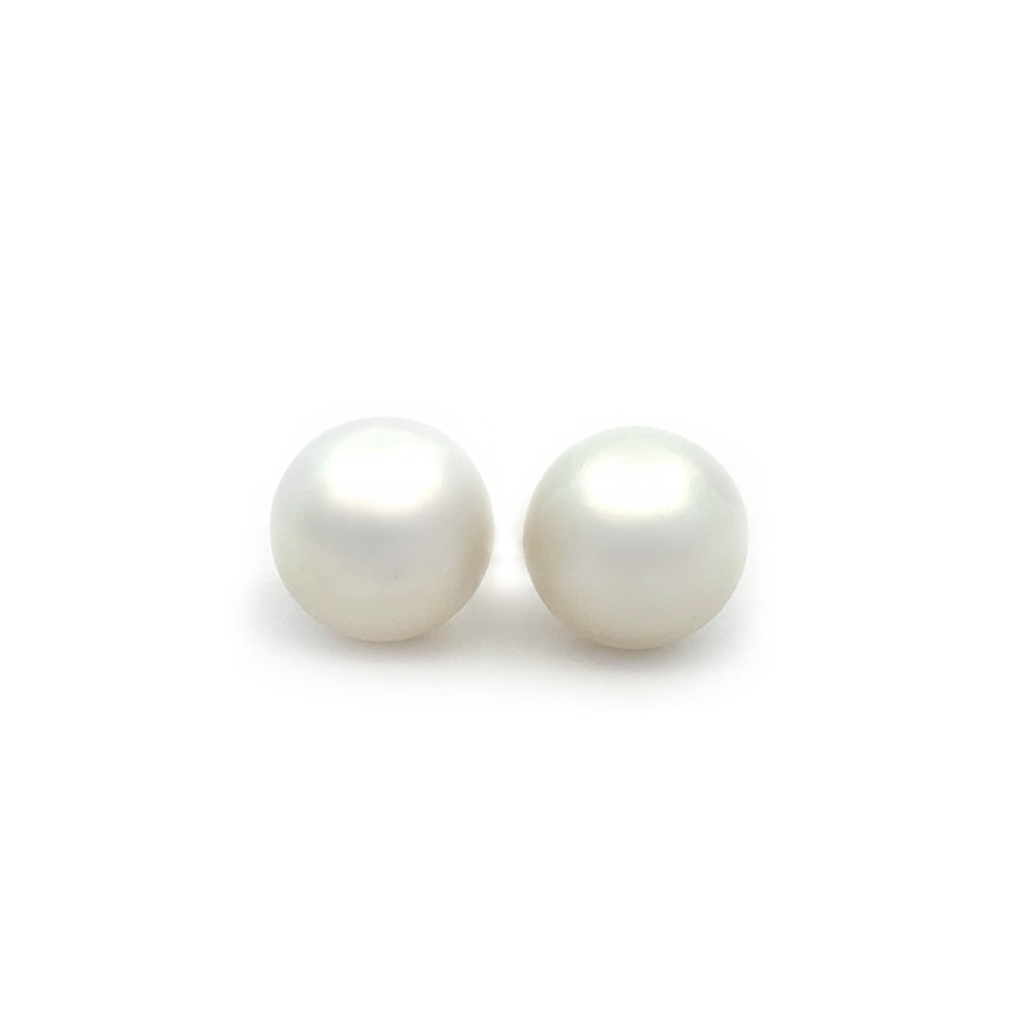 9K Yellow Gold Australian South Sea 10-11 mm Cultured Pearl Stud Earrings front view