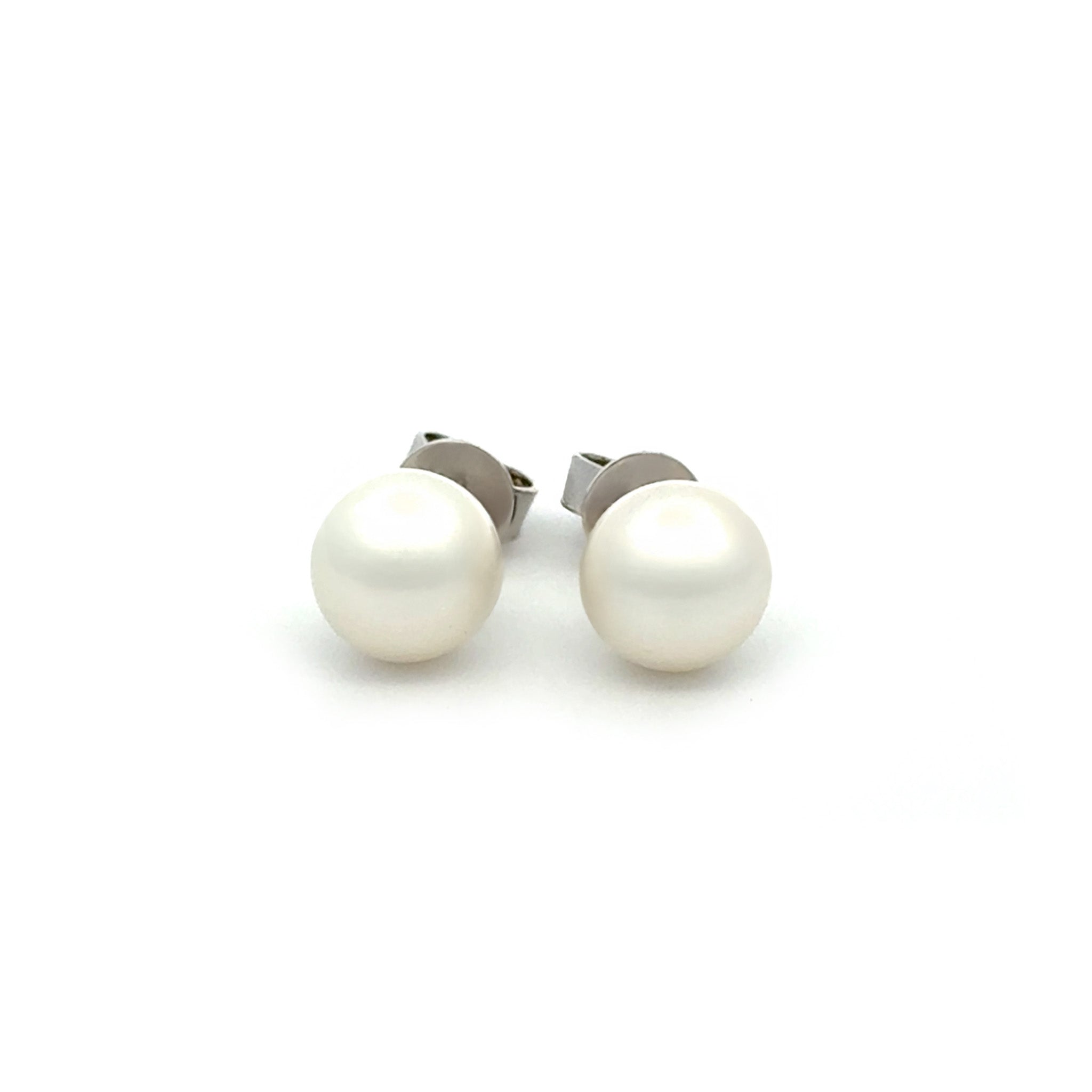 Sterling Silver Australian South Sea 8-9 mm Cultured Pearl Stud Earrings front view