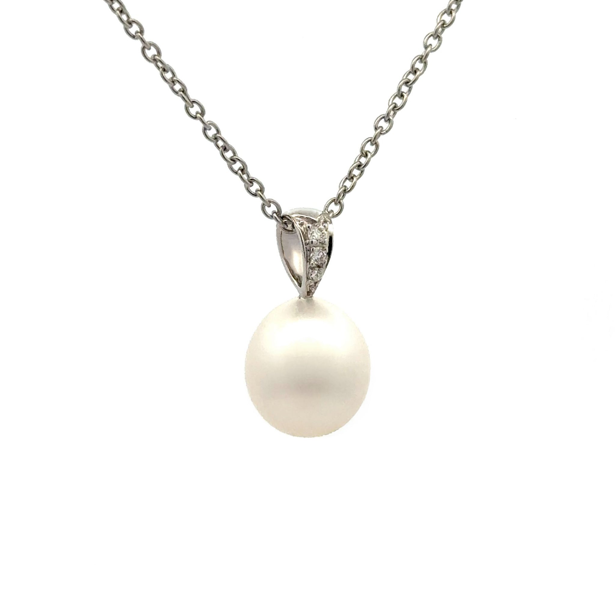 18K White Gold Australian South Sea Cultured 11-12mm Diamond and Pearl Pendant