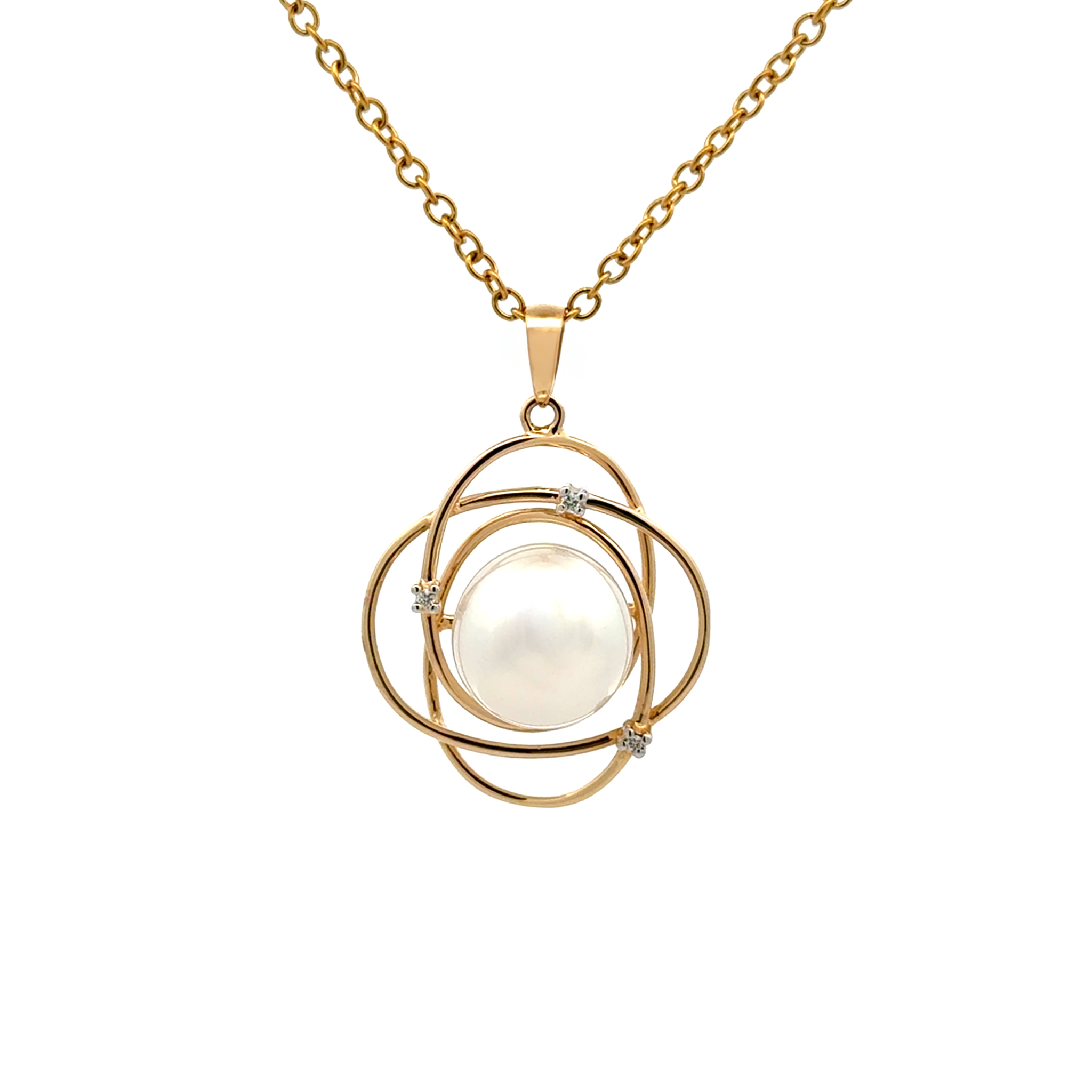 18K Yellow Gold Australian South Sea 10-11mm Cultured Pearl and Diamond Pendant Front View