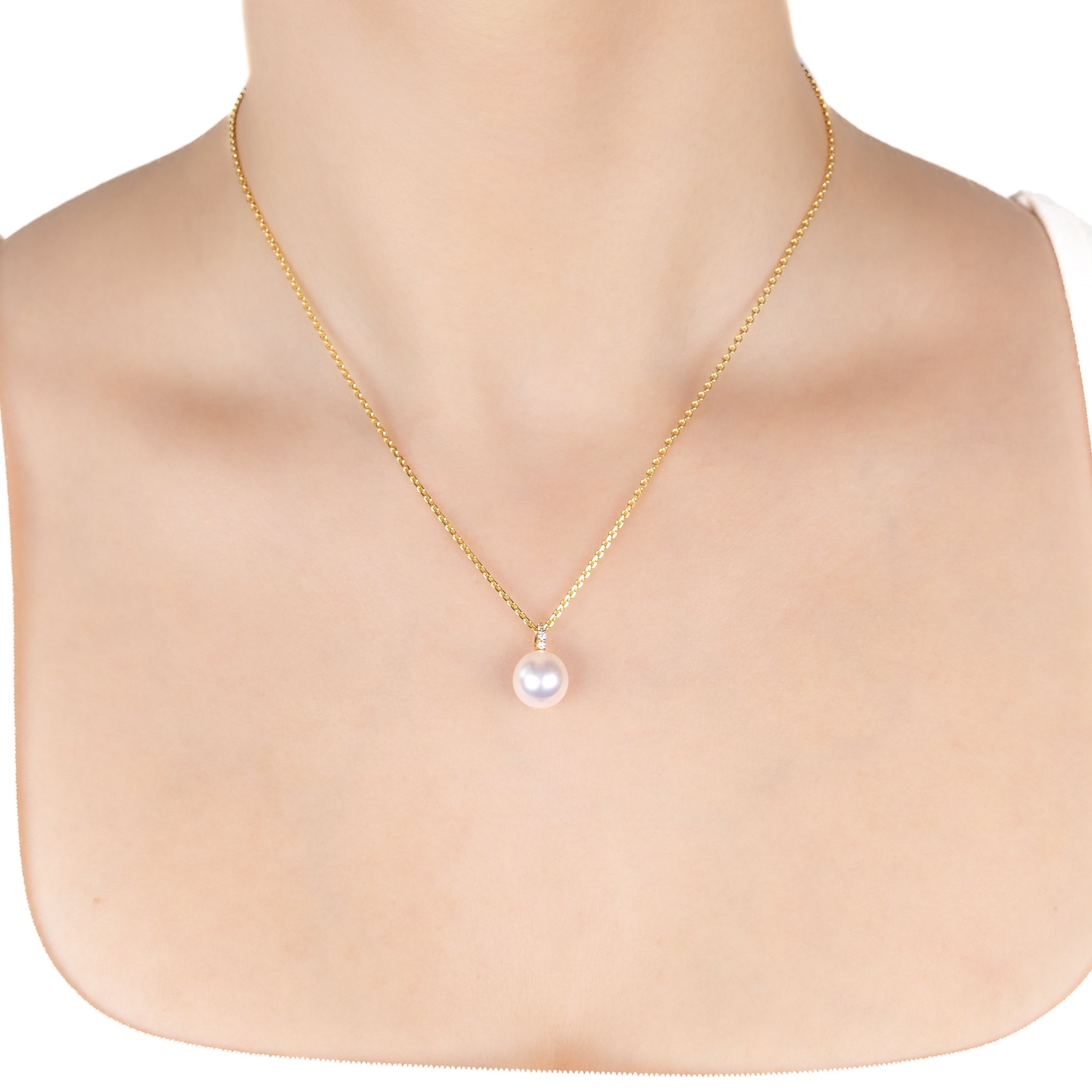 9K Yellow Gold Australian South Sea 10-11 mm Cultured Pearl and Diamond Pendant