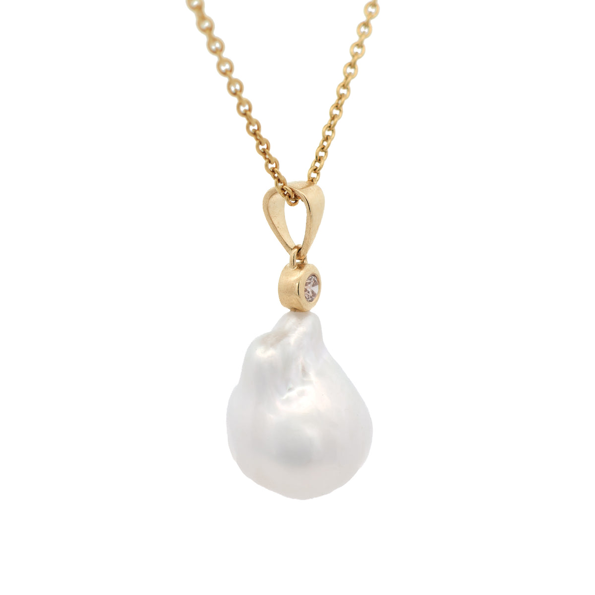 9K Yellow Gold Australian South Sea Cultured 14-15mm Pearl and Argyle Diamond Pendant side view