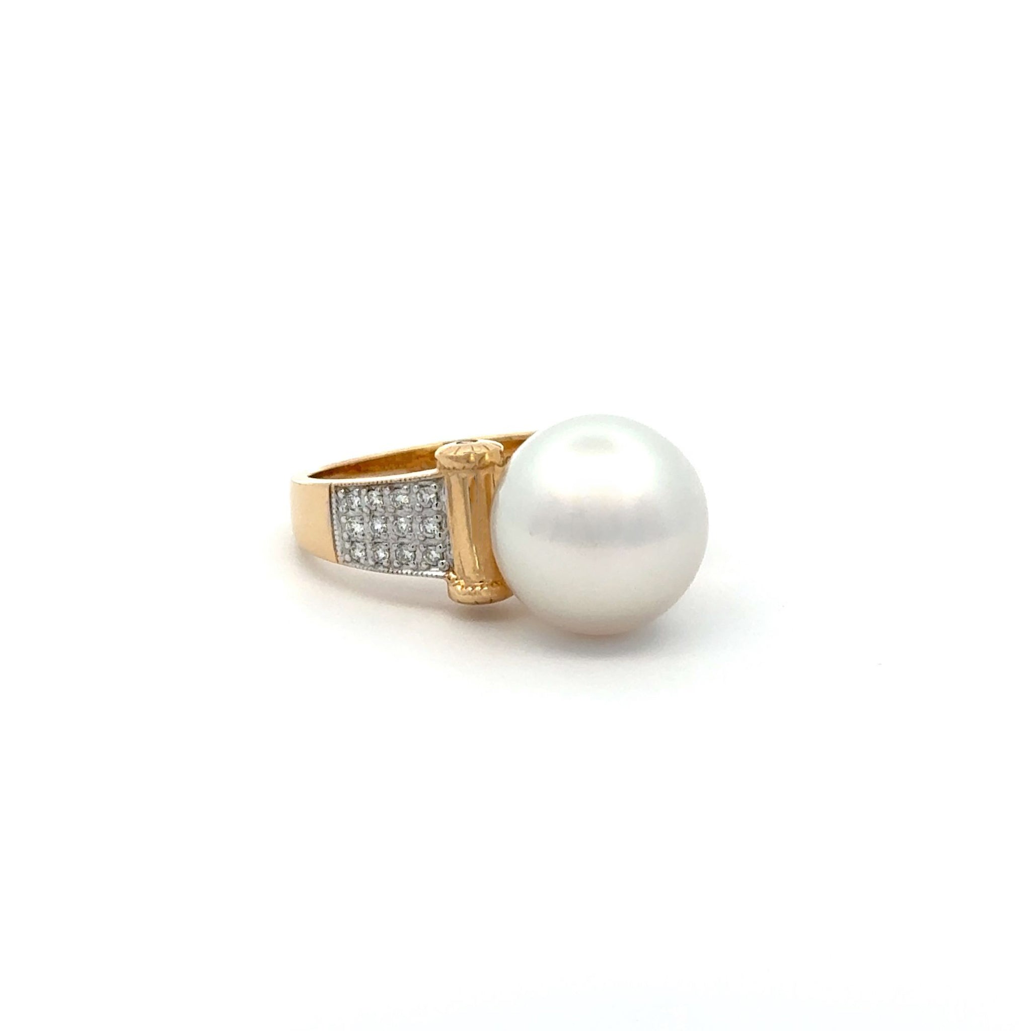 18K Yellow Gold Australian South Sea Cultured 12-13mm Pearl and Diamond Ring