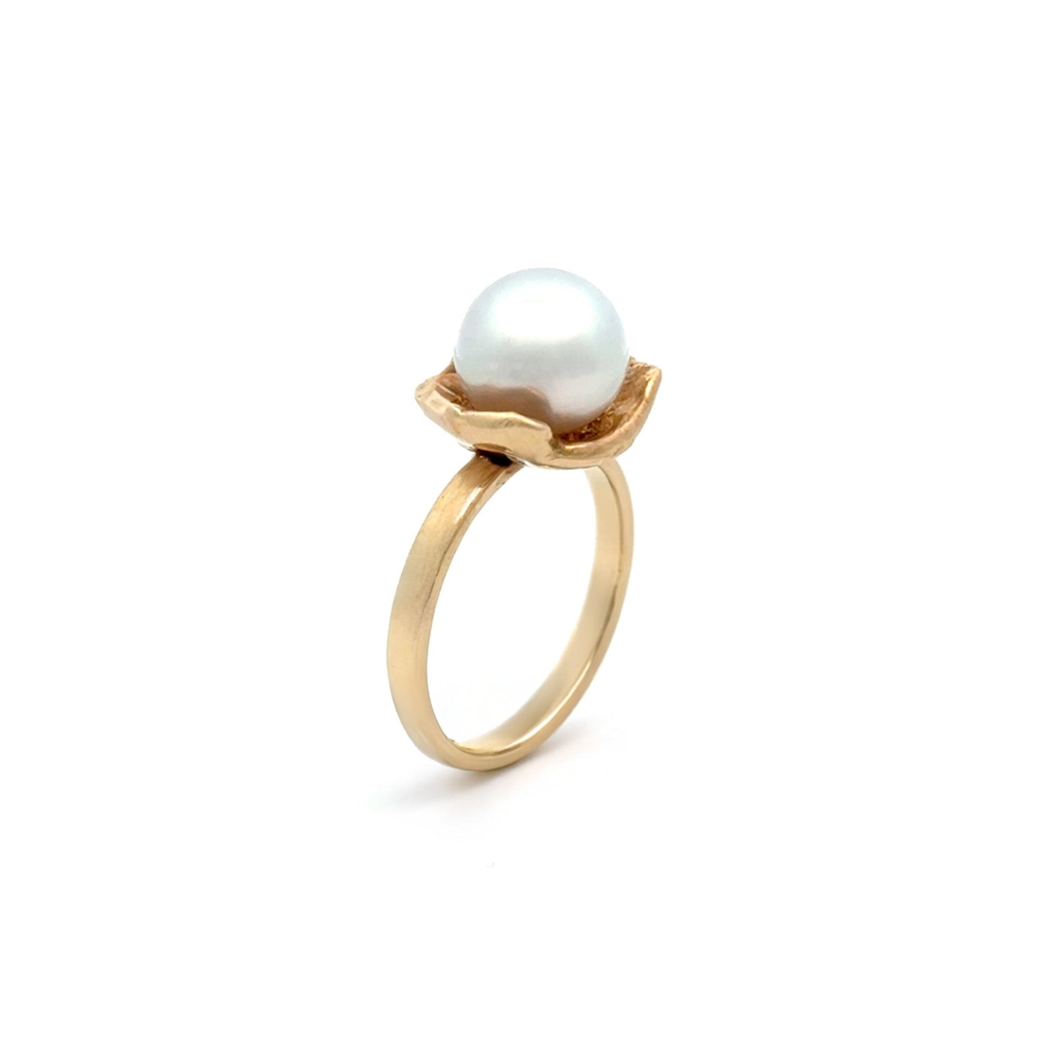 Untamed 9K Yellow Gold Australian South Sea 9-10mm Cultured Pearl Ring