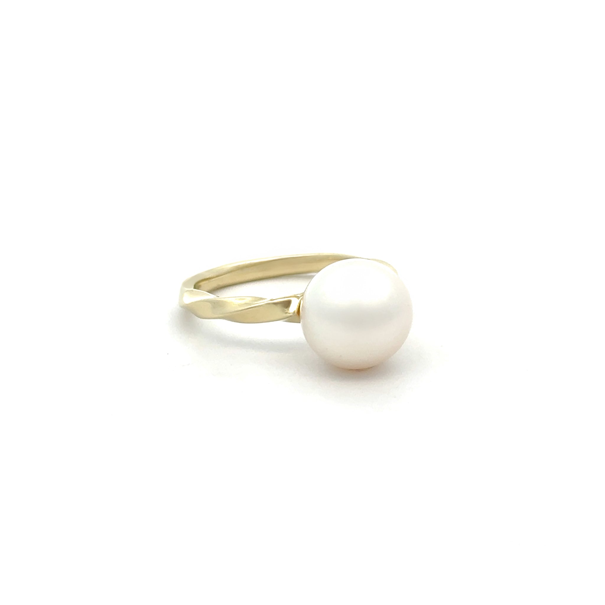 9K Yellow Gold Australian South Sea Cultured 9-10mm Pearl Ring side front view