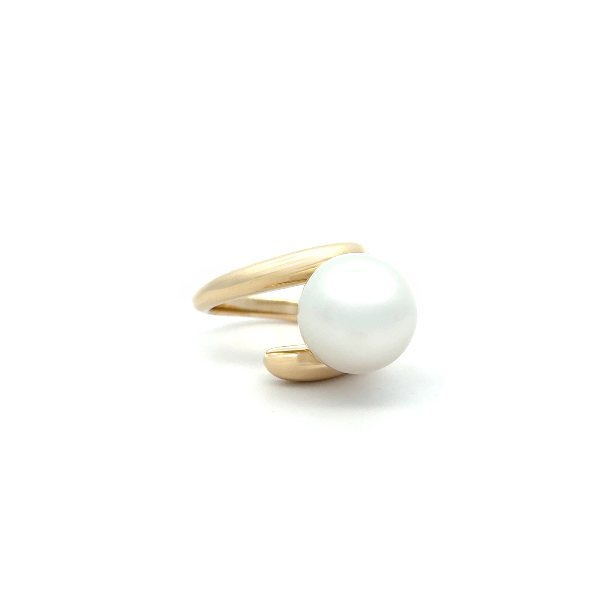 9K Yellow Gold Australian South Sea 13-14 mm Cultured Pearl Ring front view