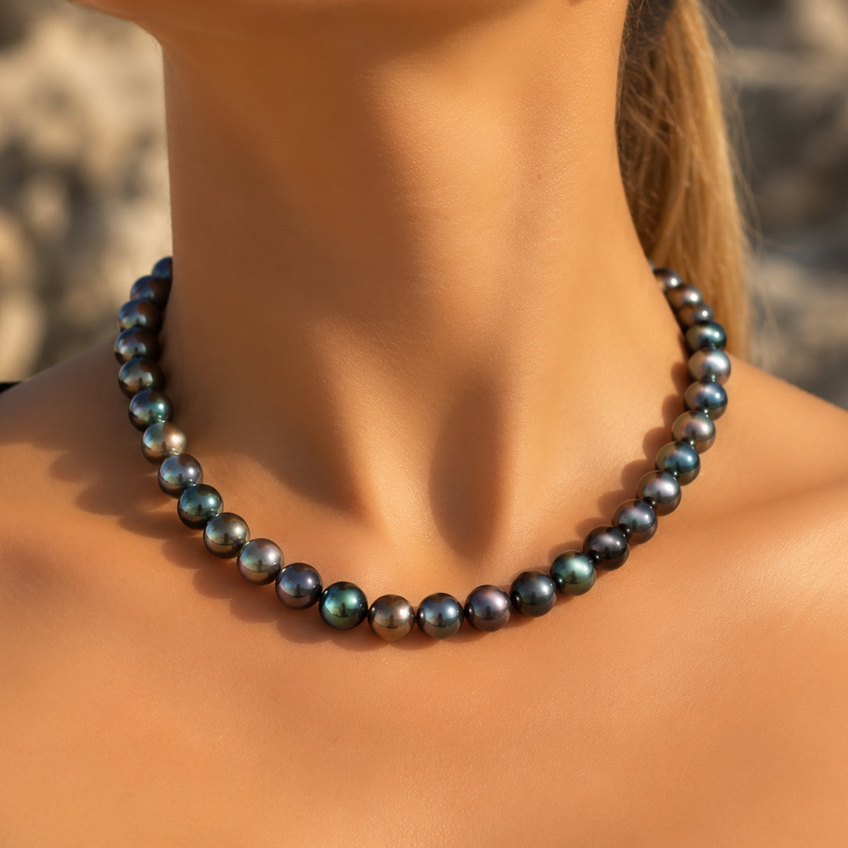 Tahitian Cultured Pearl 45.5 cm Strand on model