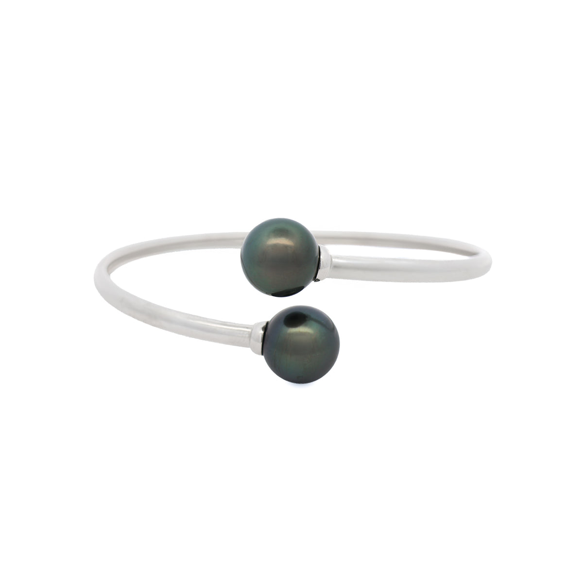 Sterling Silver Tahitian 12-13 mm Cultured Pearl Bangle front view
