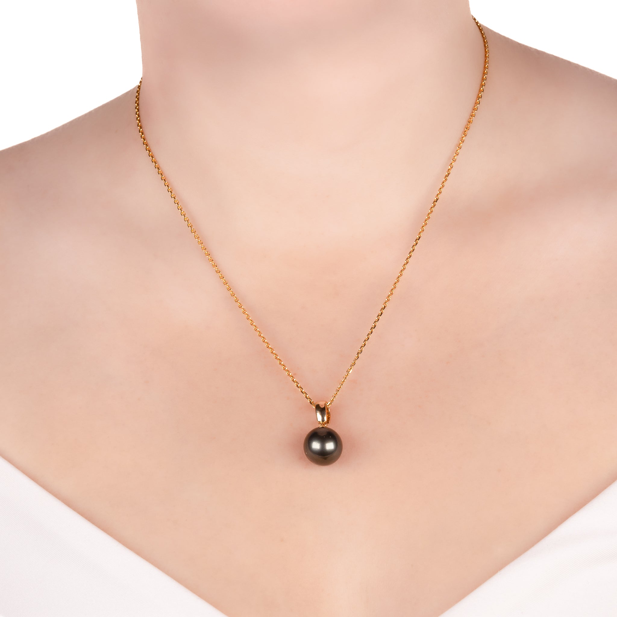9K Yellow Gold Tahitian Cultured 11-12 mm Pearl Pendant on a model