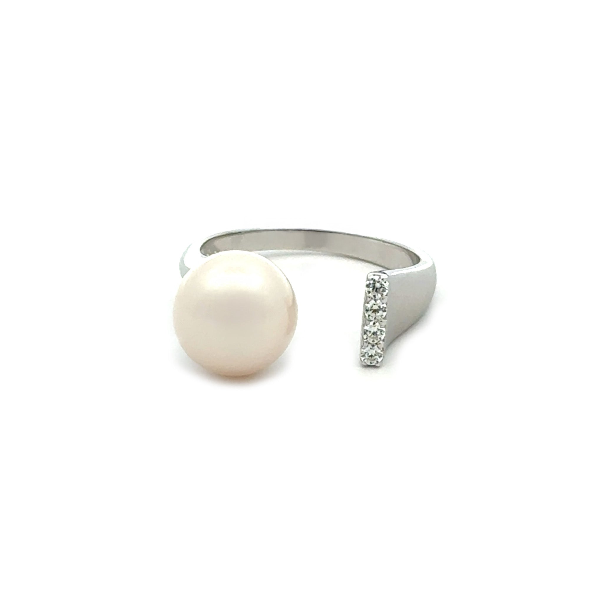 Sterling Silver Freshwater Pearl & Cubic Zirconia 9-10 mm Ring