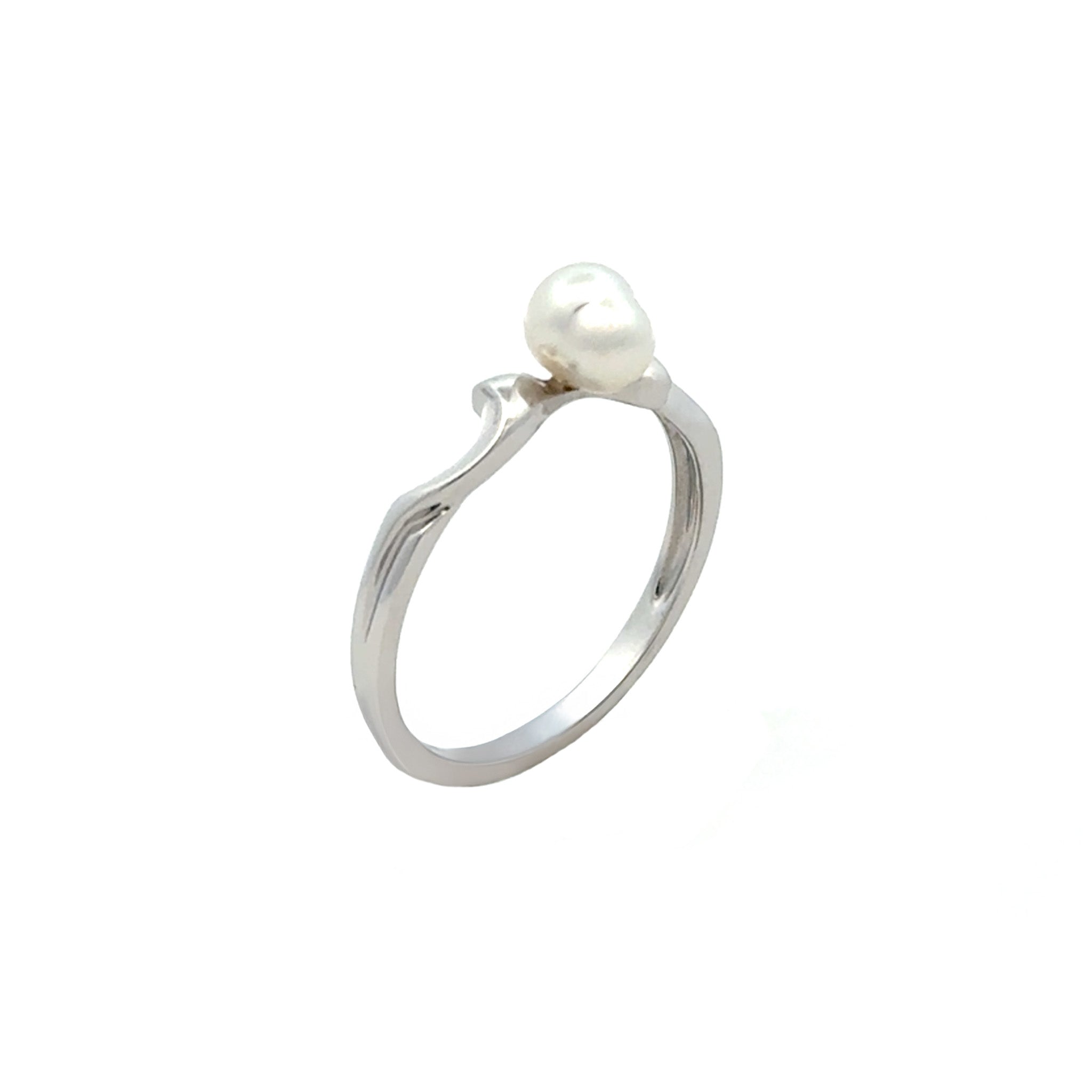 18K White Gold Australian South Sea 0.2 g Keshi Pearl Ring side upright view on white background