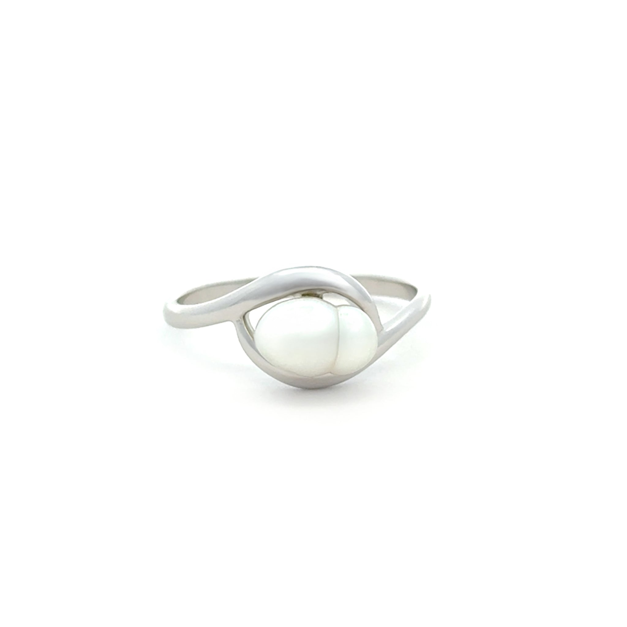 Sterling Silver Australian South Sea 0.4g Keshi Pearl Ring front view with white background