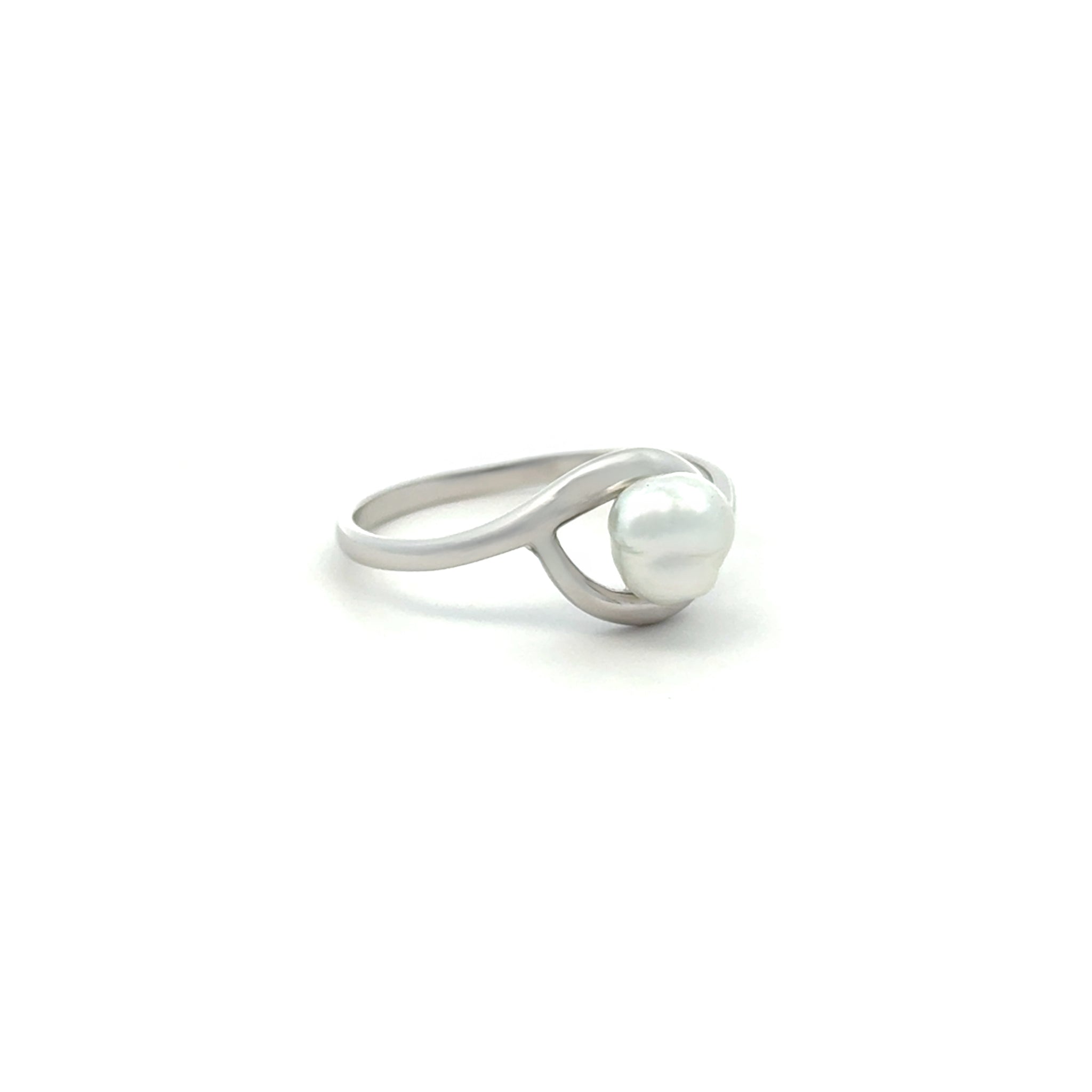 Sterling Silver Australian South Sea 0.3g Keshi Pearl Ring side view on white background