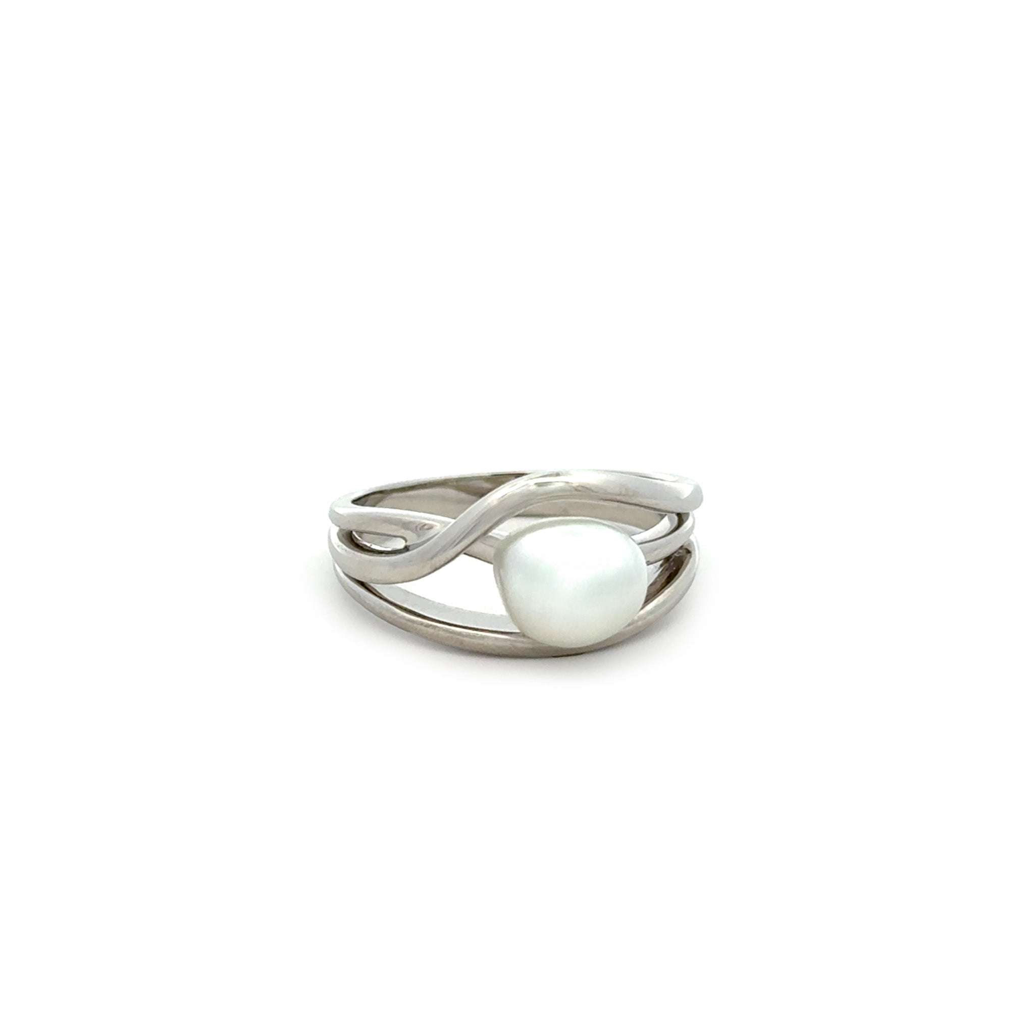 9K White Gold Australian South Sea 0.5 g Keshi Pearl Ring front view