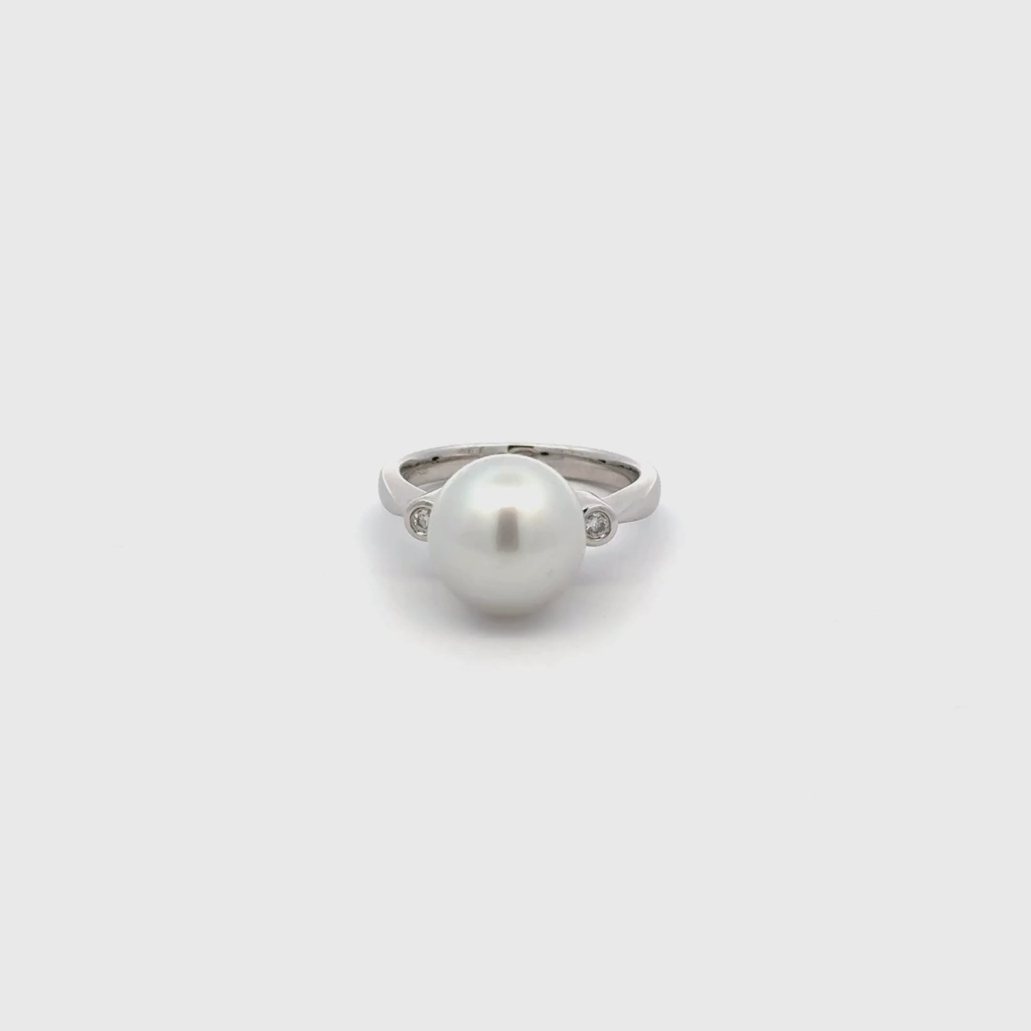 Sterling Silver Australian South Sea Cultured 11-12mm Diamond Pearl Ring