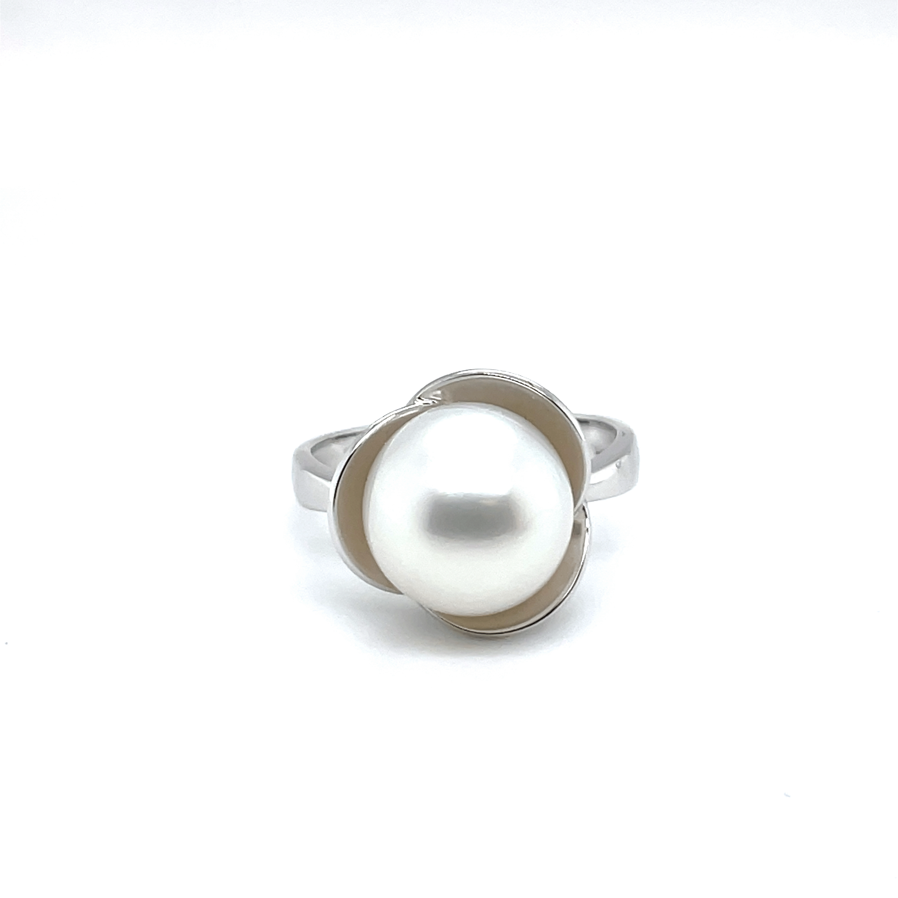 9K White Gold Australian South Sea Cultured 10 - 11mm Pearl Ring