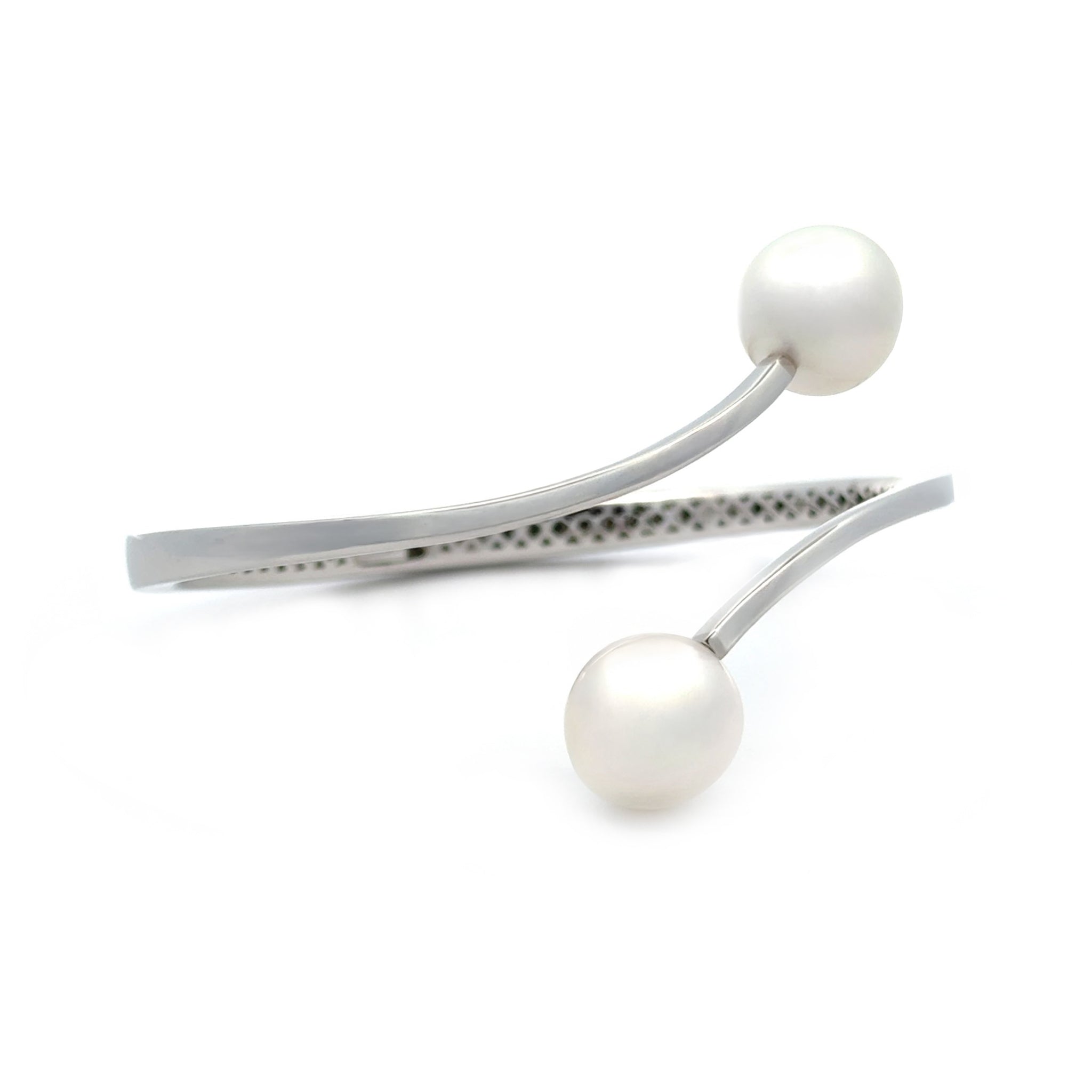 9K White Gold Australian South Sea 11-12mm Cultured Pearl Bangle side view