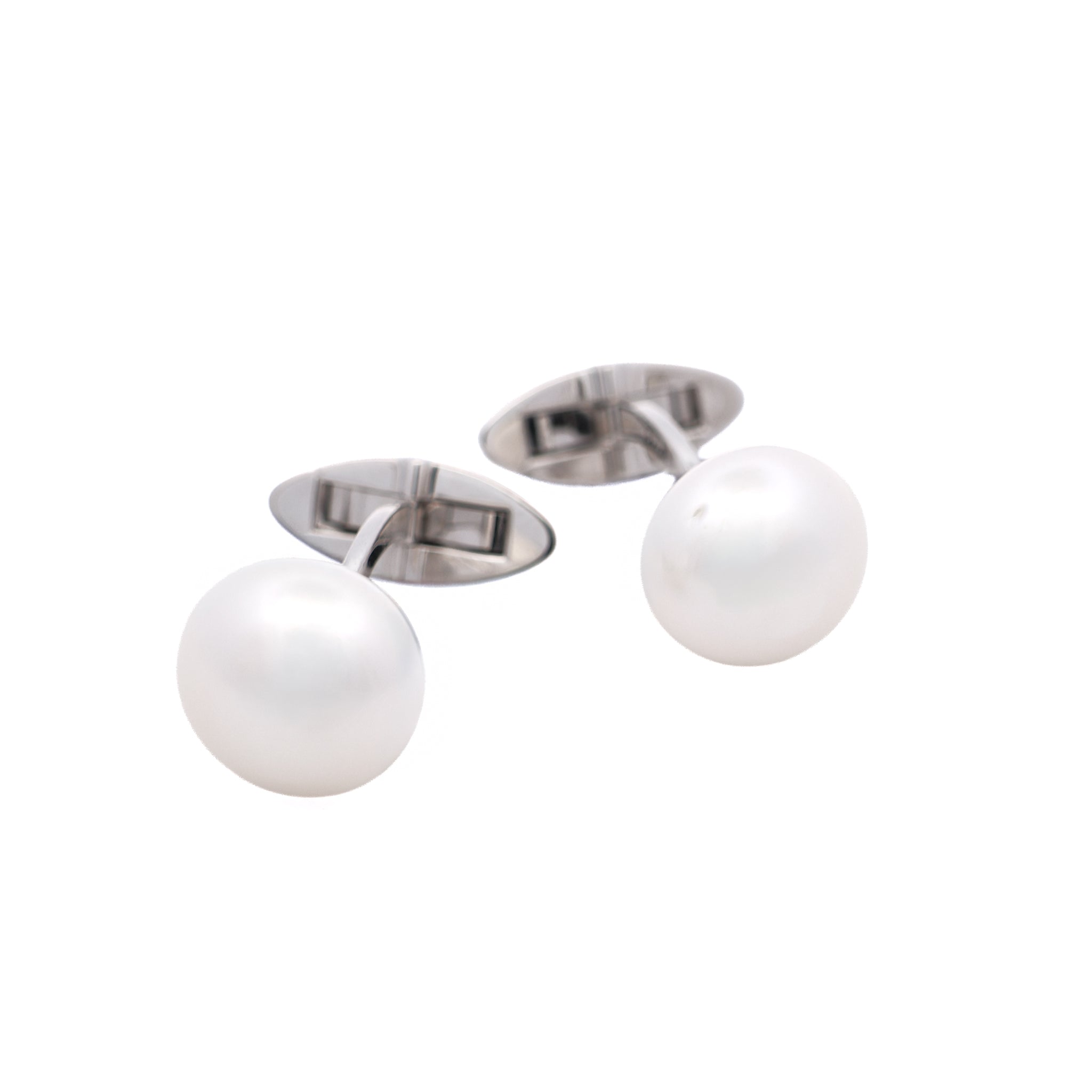 18K White Gold Australian South Sea 12-13mm Cultured Pearl Cufflinks front view