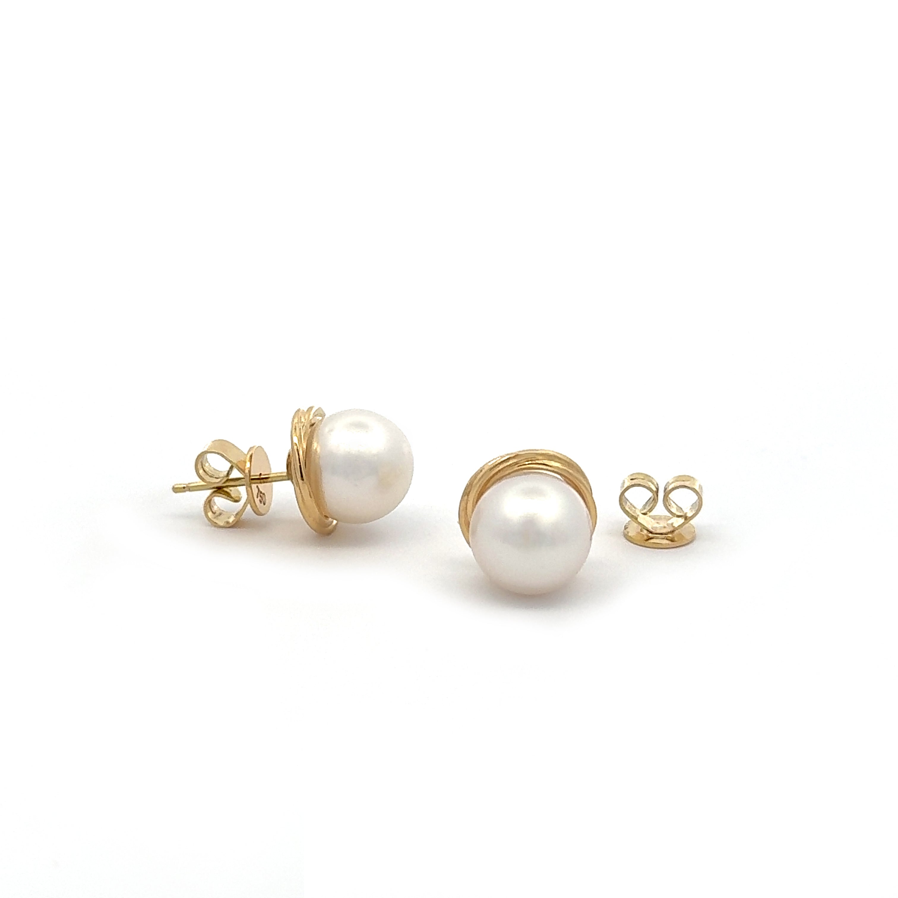 18K Yellow Gold South Sea Cultured 9-10mm Pearl Stud Earrings