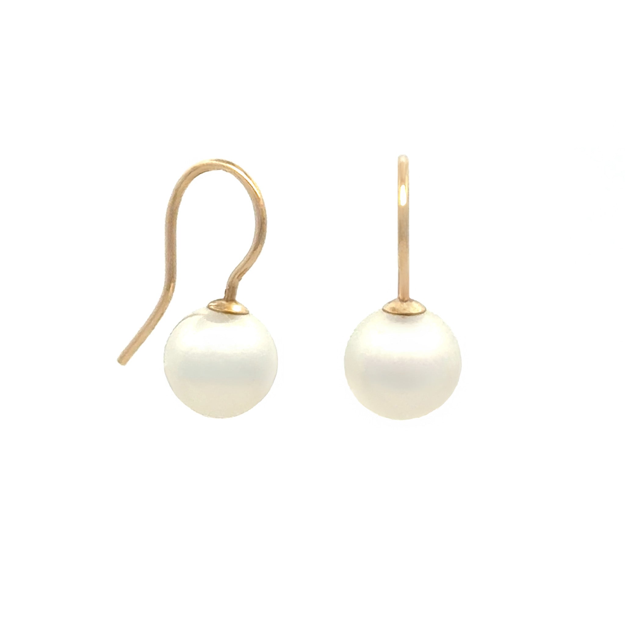 9K Yellow Gold Australian South Sea 8-9 mm Cultured Pearl Hook Earrings side view