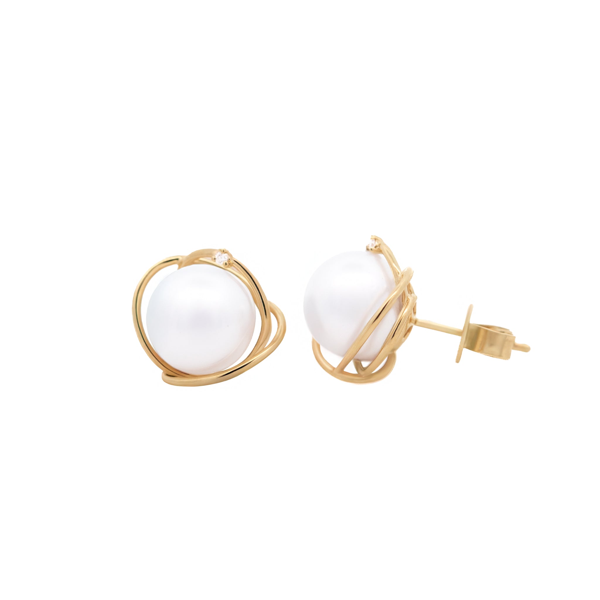9K Yellow Gold Australian South Sea 9-10 mm Cultured Pearl and Diamond Stud Earrings side view