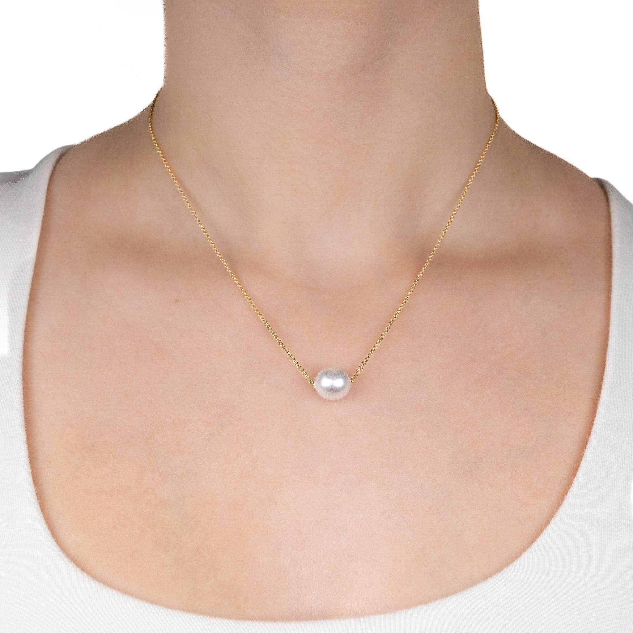 9K Yellow Gold Australian South Sea 10-11 mm Cultured Pearl Necklace on a model