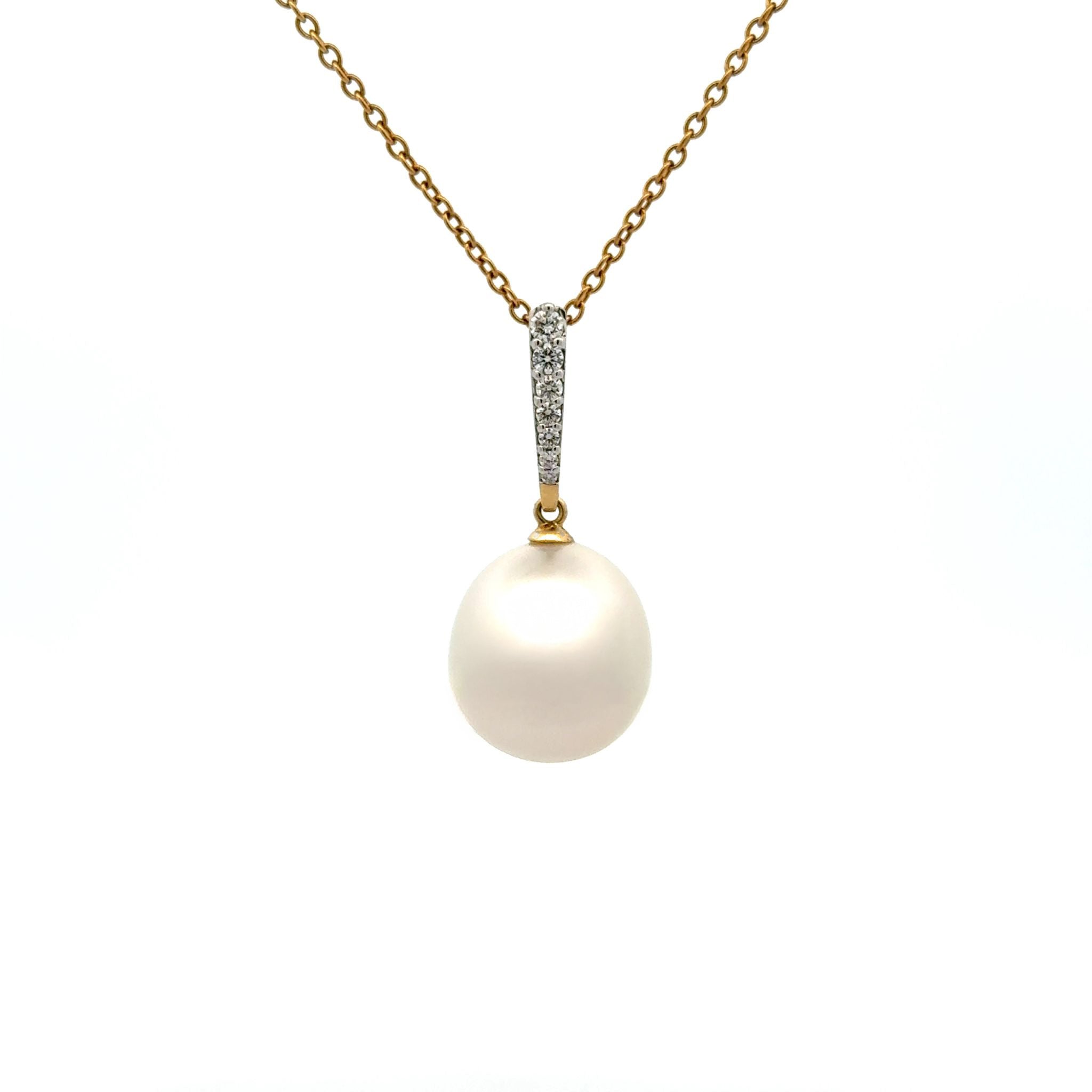 18K Yellow Gold Australian South Sea Cultured 14-15mm Pearl and Diamond Pendant front view