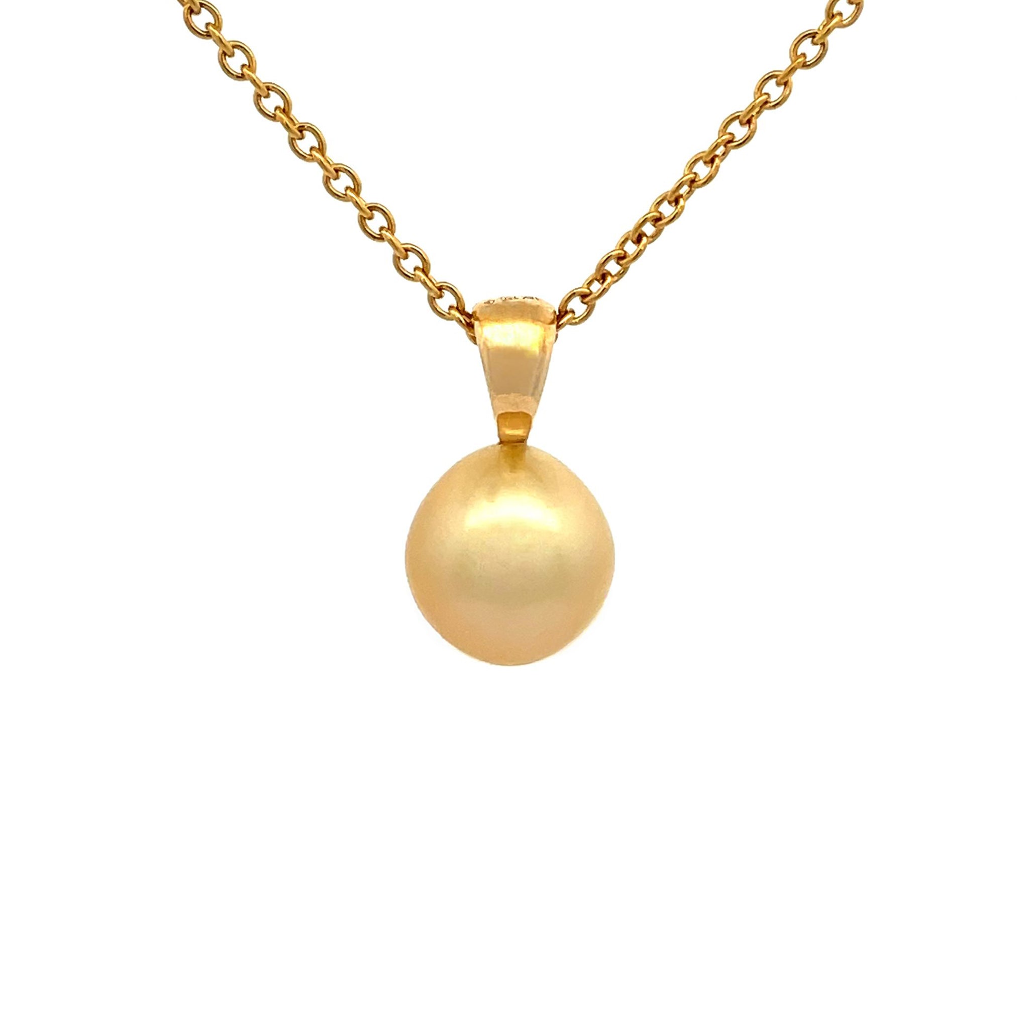 18K Yellow Gold South Sea Cultured 9 - 10mm Drop Pearl Pendant