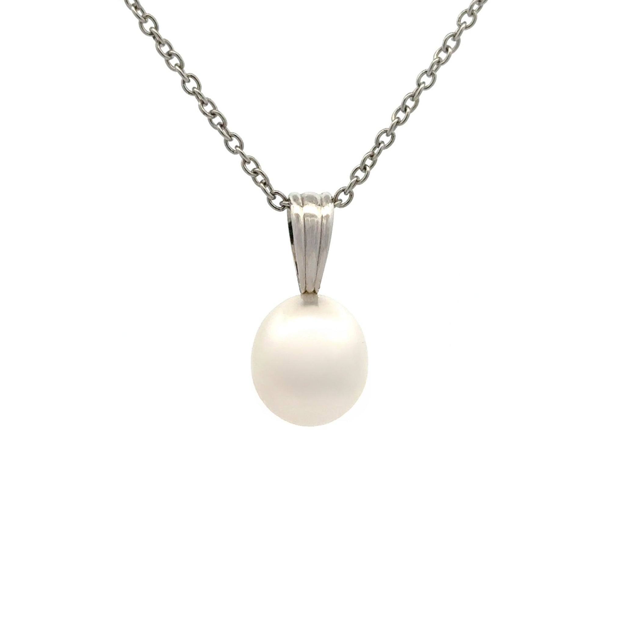 9K White Gold Australian South Sea Cultured Pearl Pendant front view