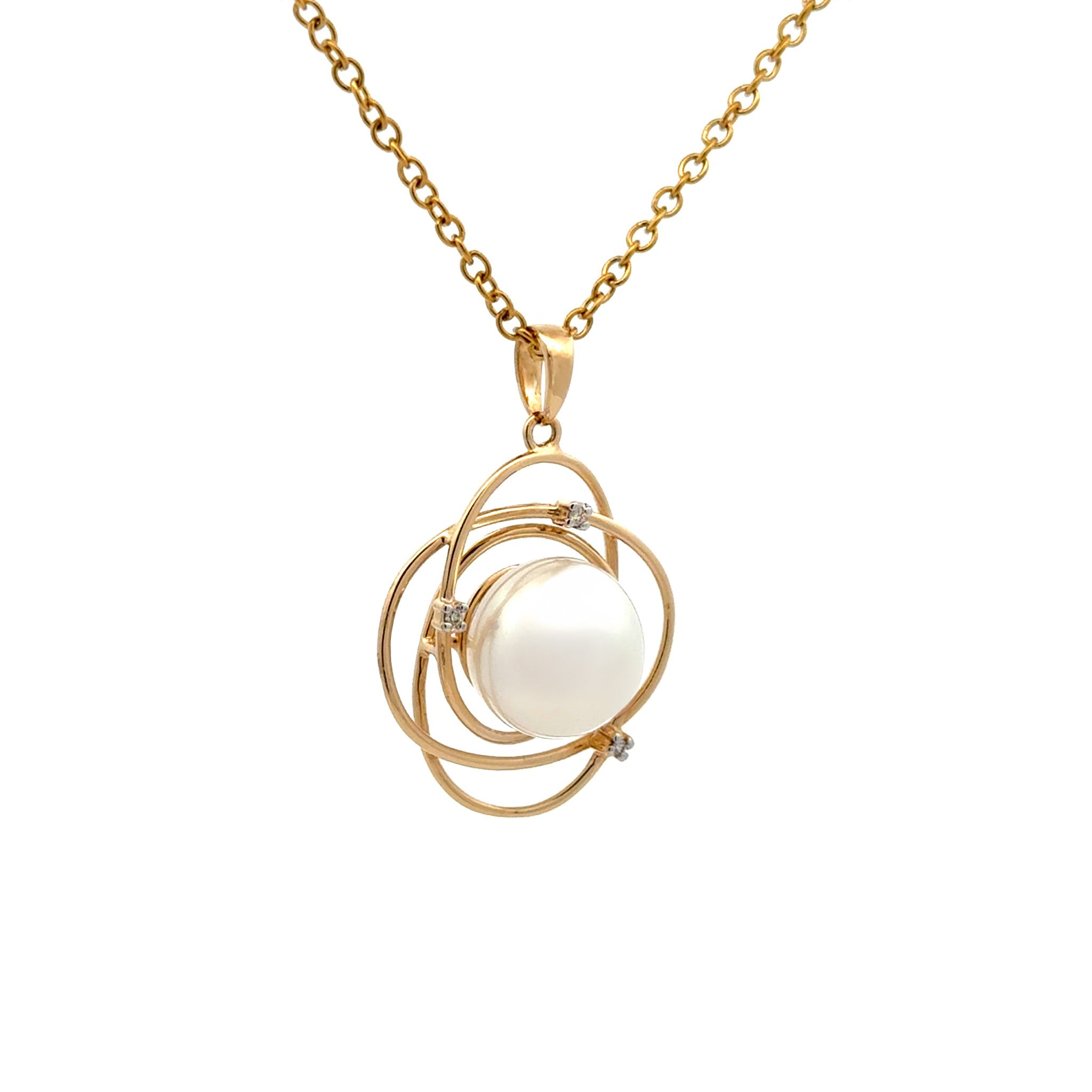 18K Yellow Gold Australian South Sea 10-11mm Cultured Pearl and Diamond Pendant side view