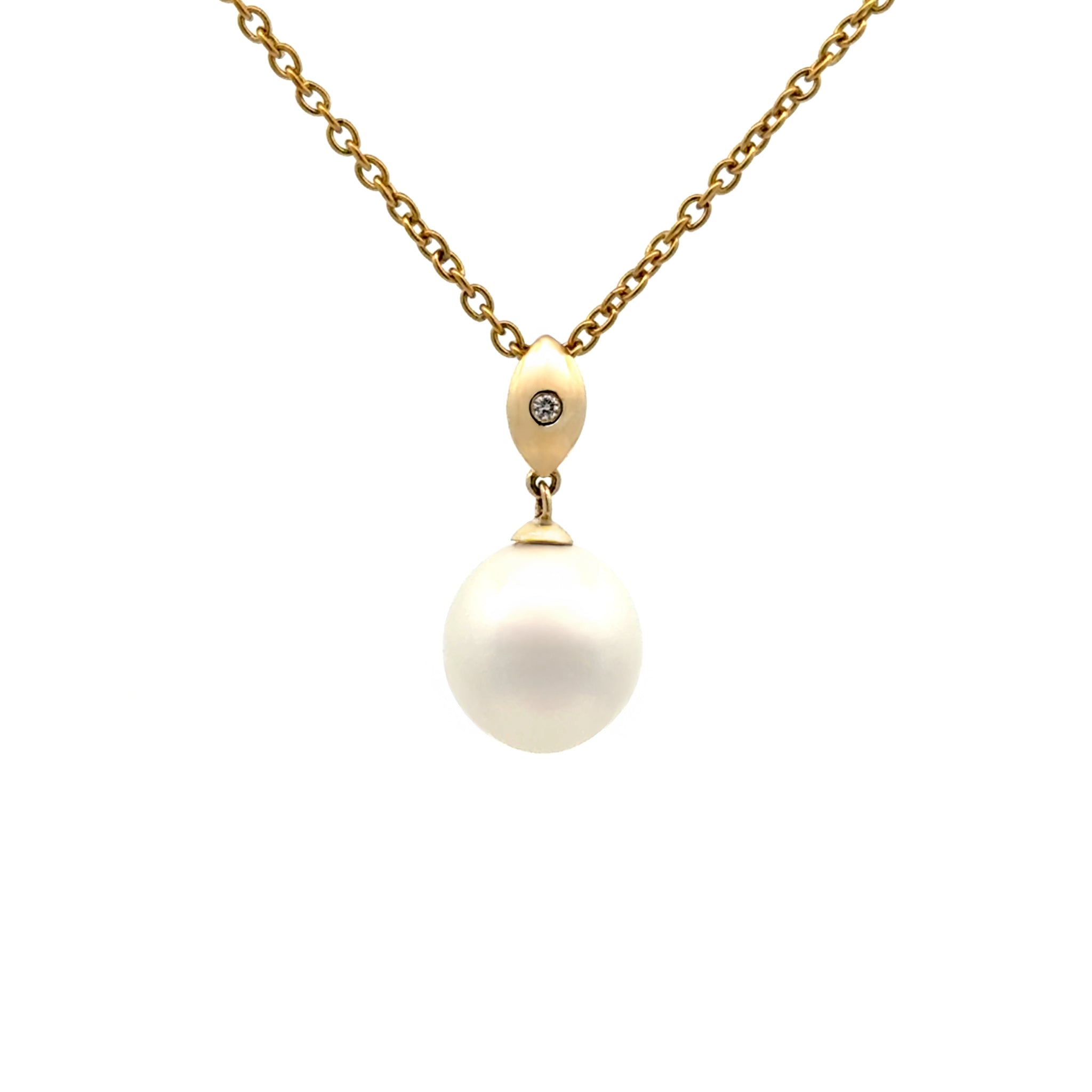 18K Yellow Gold Australian South Sea 10-11 mm Cultured Pearl and Diamond Pendant front view