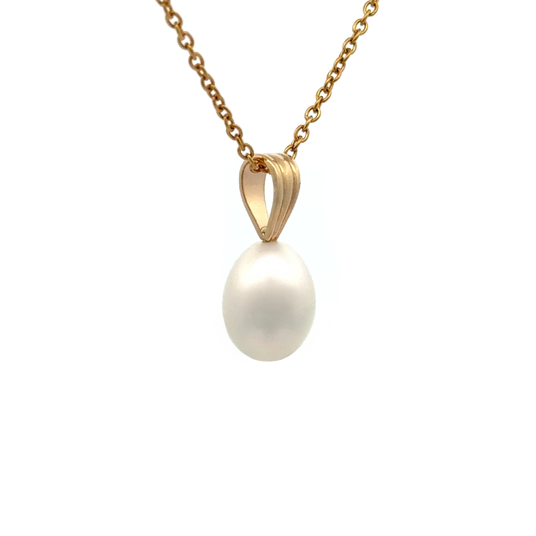 9K Yellow Gold Australian South Sea 9-10 mm Cultured Pearl Pendant side view