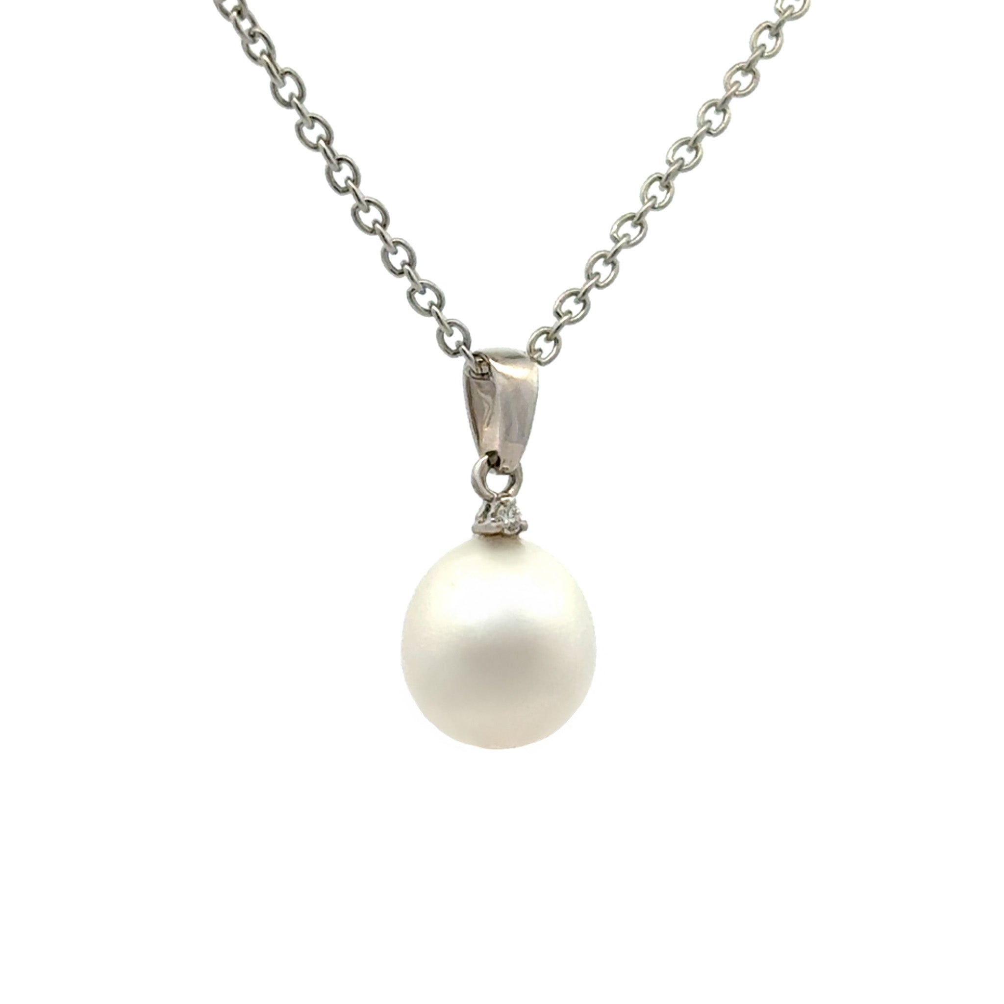 9K White Gold Australian South Sea 9-10 mm Cultured Pearl and Diamond Pendant side view