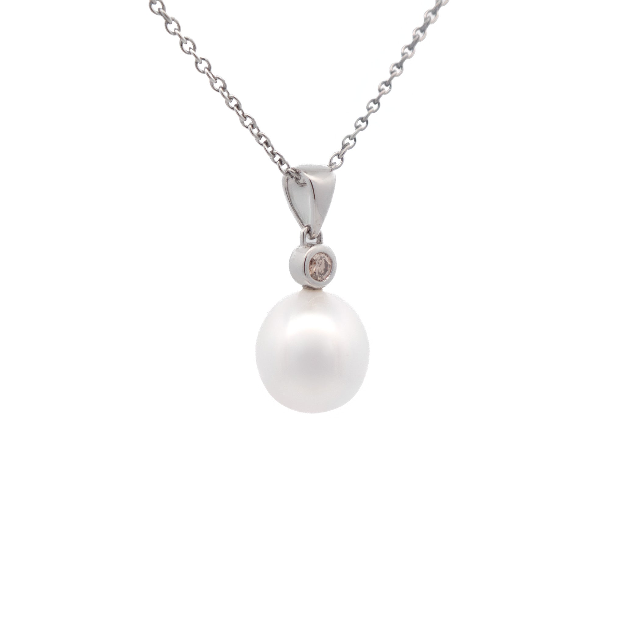 9K White Gold Australian South Sea 11-12 mm Cultured Pearl & Diamond Pendant side view