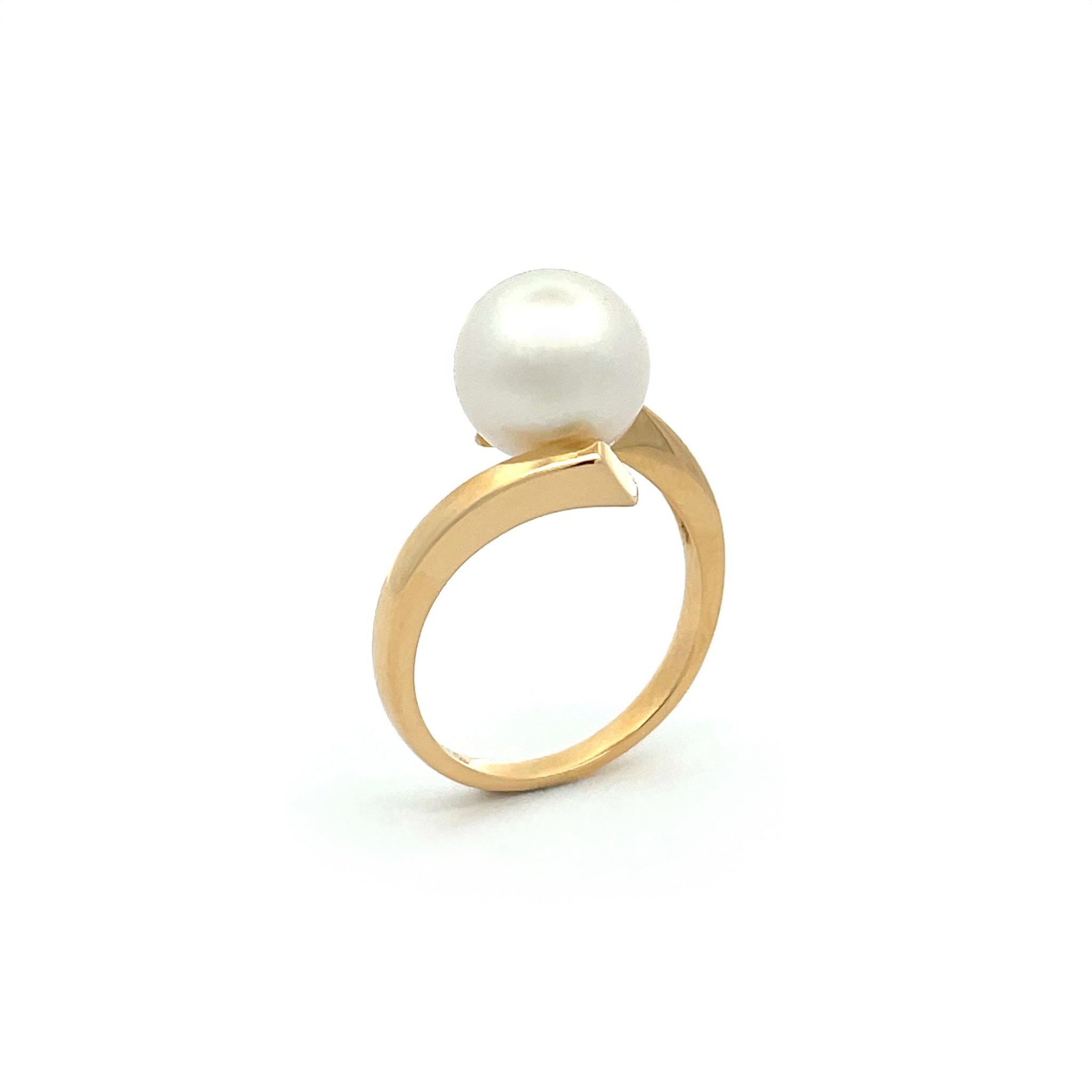 18K Yellow Gold Australian South Sea Cultured 10- 11mm Pearl Ring