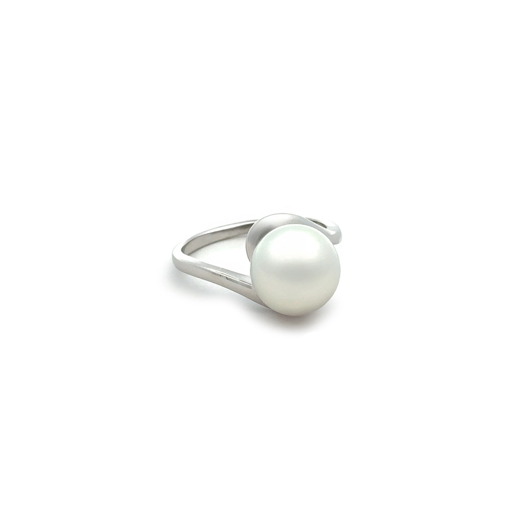 9K White Gold Australian South Sea 10-11 mm Cultured Pearl Ring front view