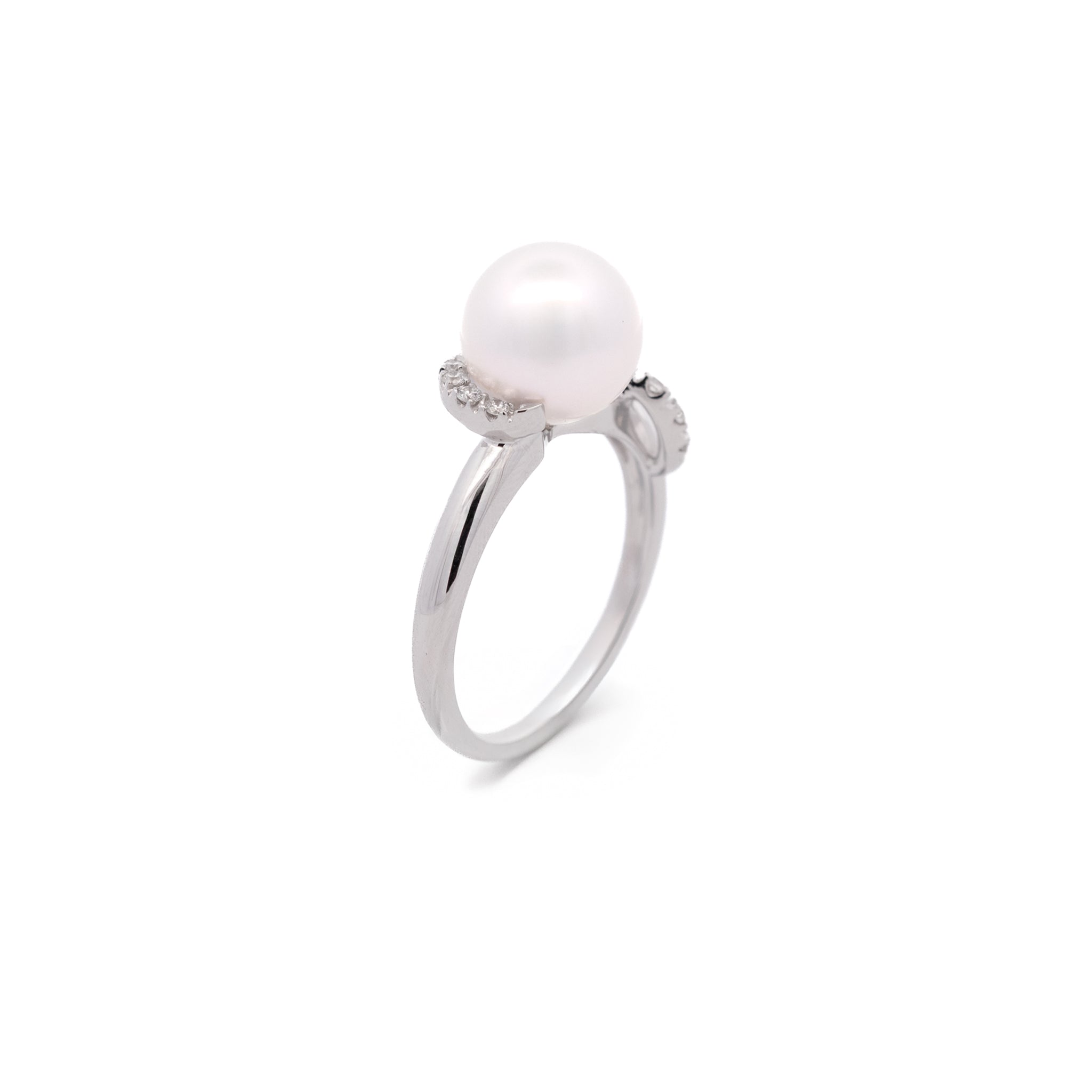 18K White Gold Australian South Sea 9-10 mm Cultured Pearl and Diamond Ring side view