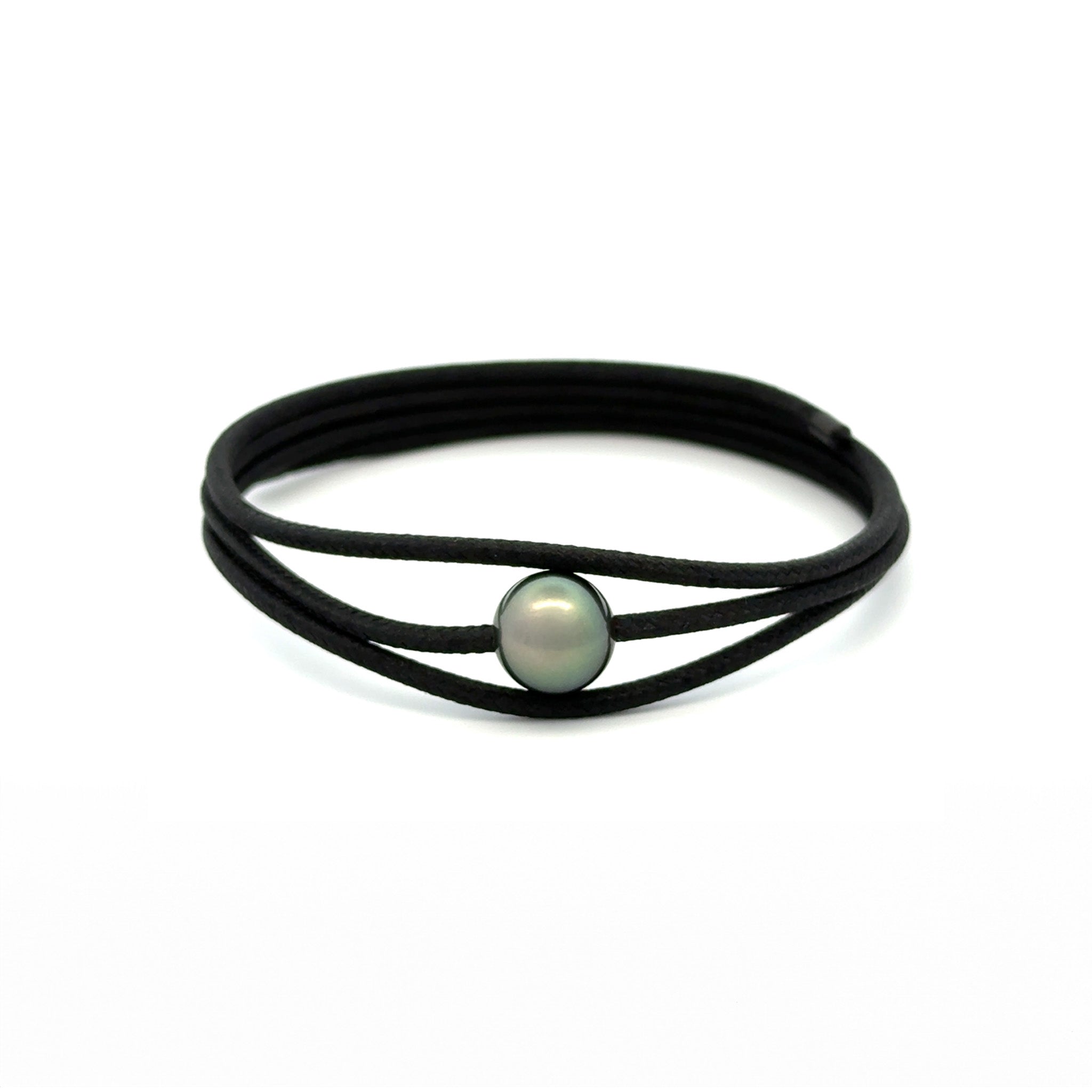 Stainless Steel Tahitian 9-10 mm Cultured Pearl Magnetic Black Wrap Bracelet front view