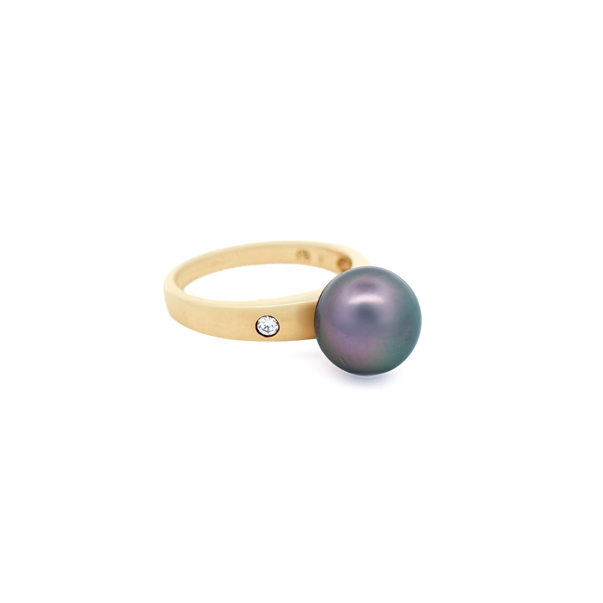 9K Yellow Gold Tahitian 10-11mm Cultured Pearl and Diamond Ring side view