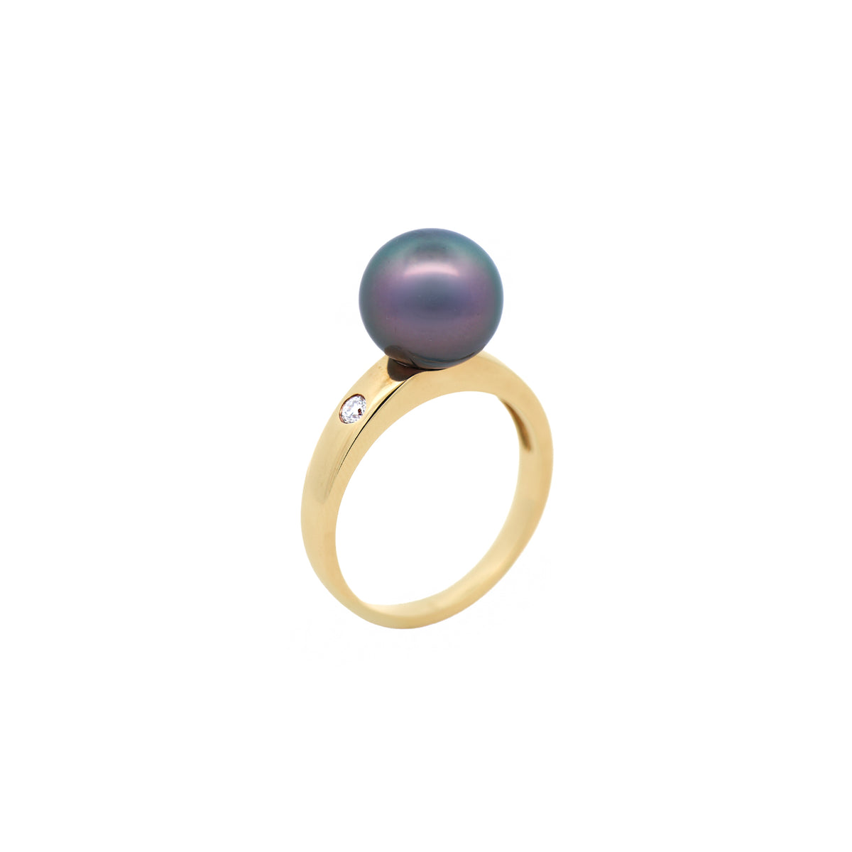 9K Yellow Gold Tahitian 10-11mm Cultured Pearl and Diamond Ring standing