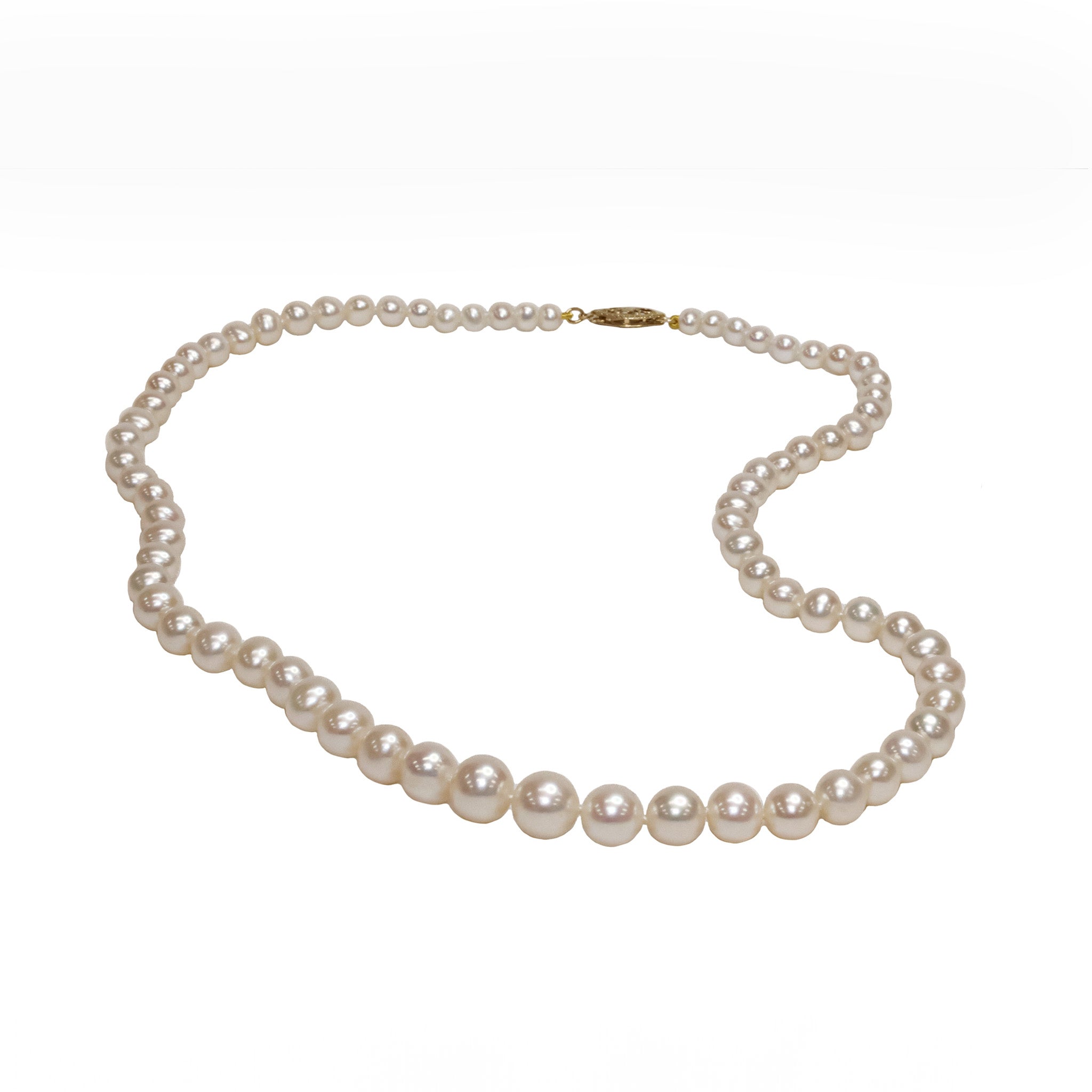 Freshwater Pearl Strand with Graduated Round Pearls and a 9K Yellow Gold Clasp