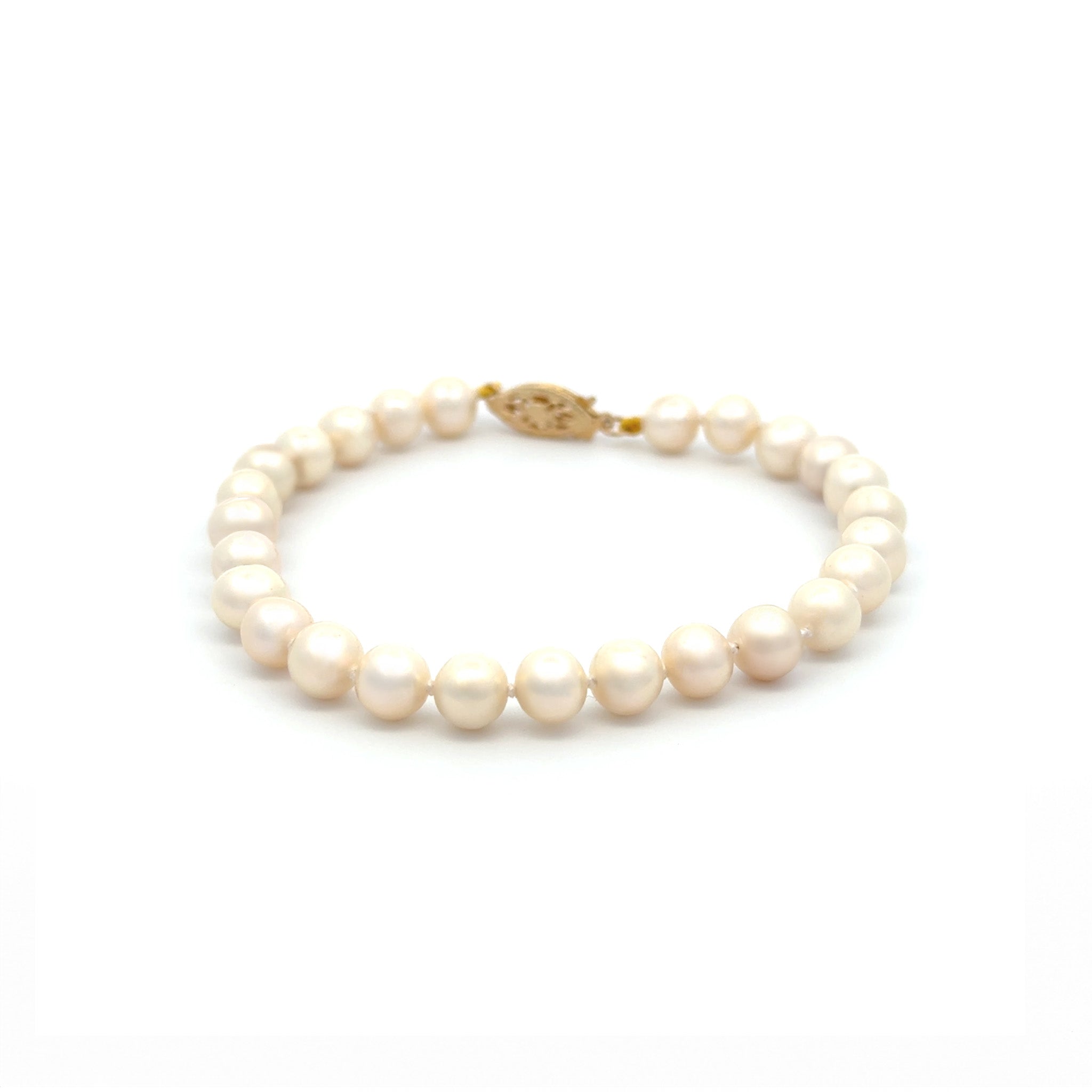 9K Yellow Gold Freshwater 6-7 mm Pearl Bracelet front view