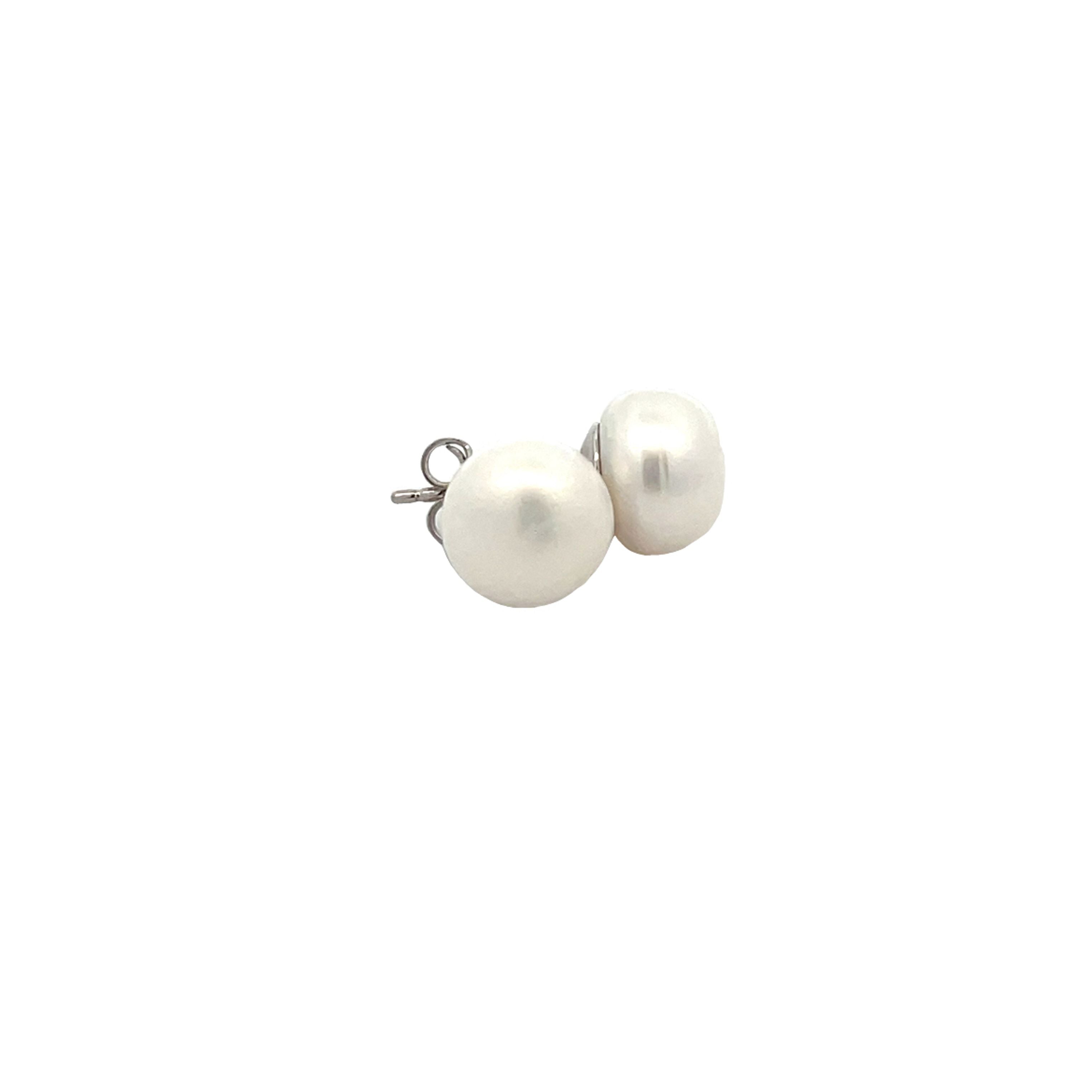 Sterling Silver Freshwater Pearl 8-9 mm Stud Earrings