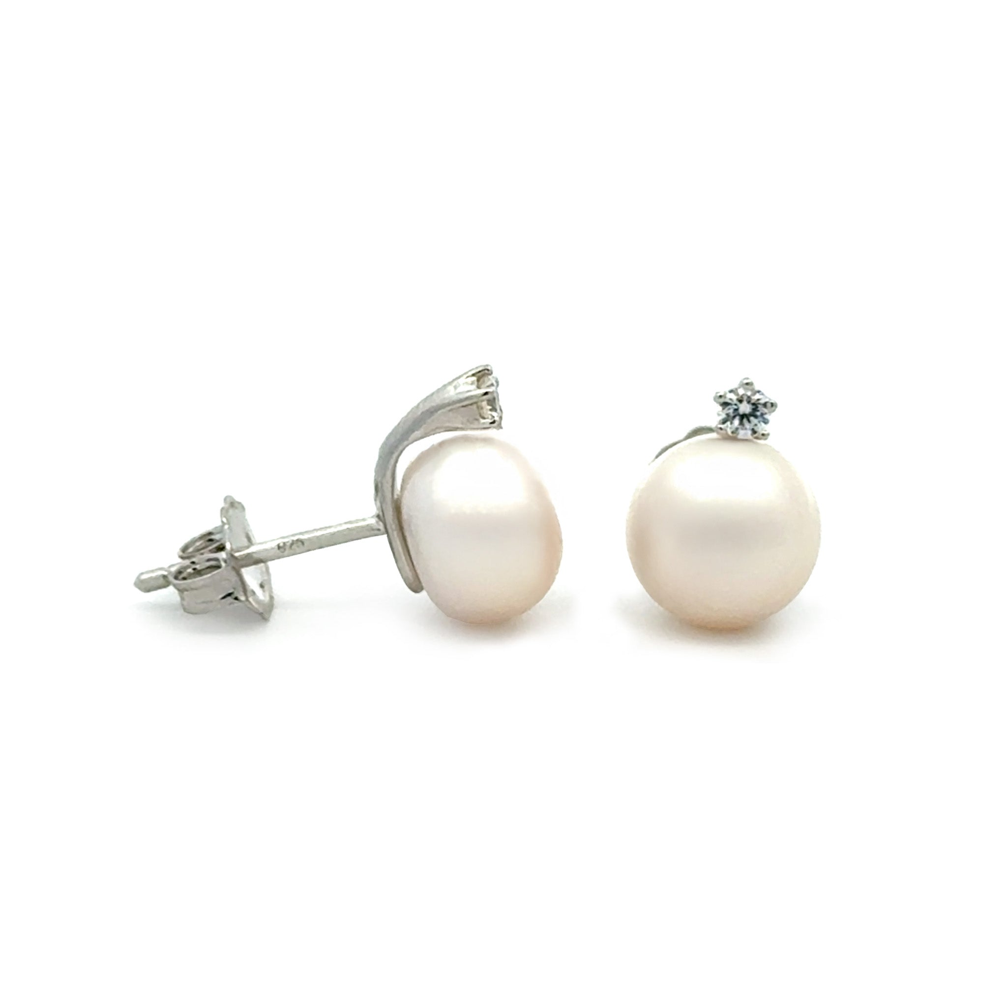 Sterling Silver Freshwater 8-8.5 mm Pearl Stud Earrings side view