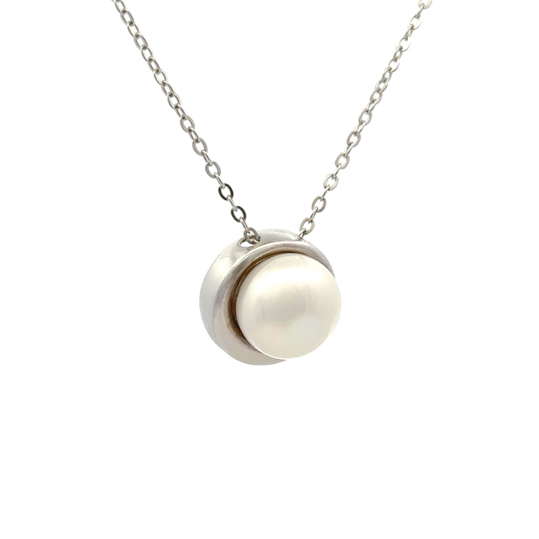 Sterling Silver Freshwater Pearl Necklace
