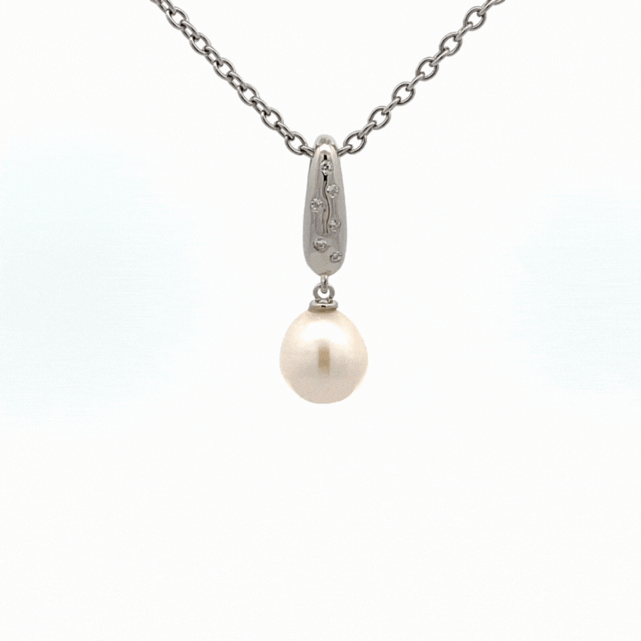 纯银淡水珍珠和立方氧化锆吊坠