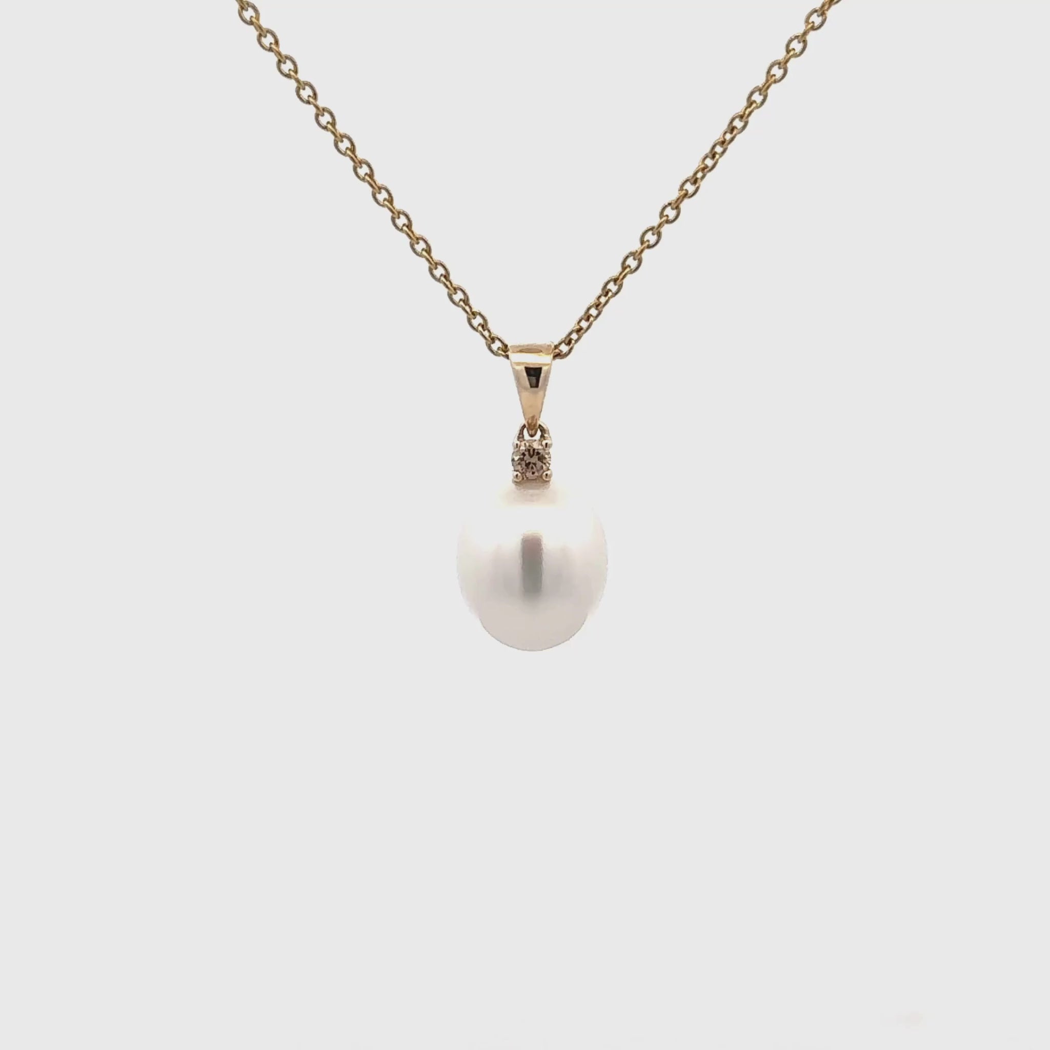9K Yellow Gold Australian South Sea 11-12 mm Cultured Pearl & Diamond Pendant 360 view video
