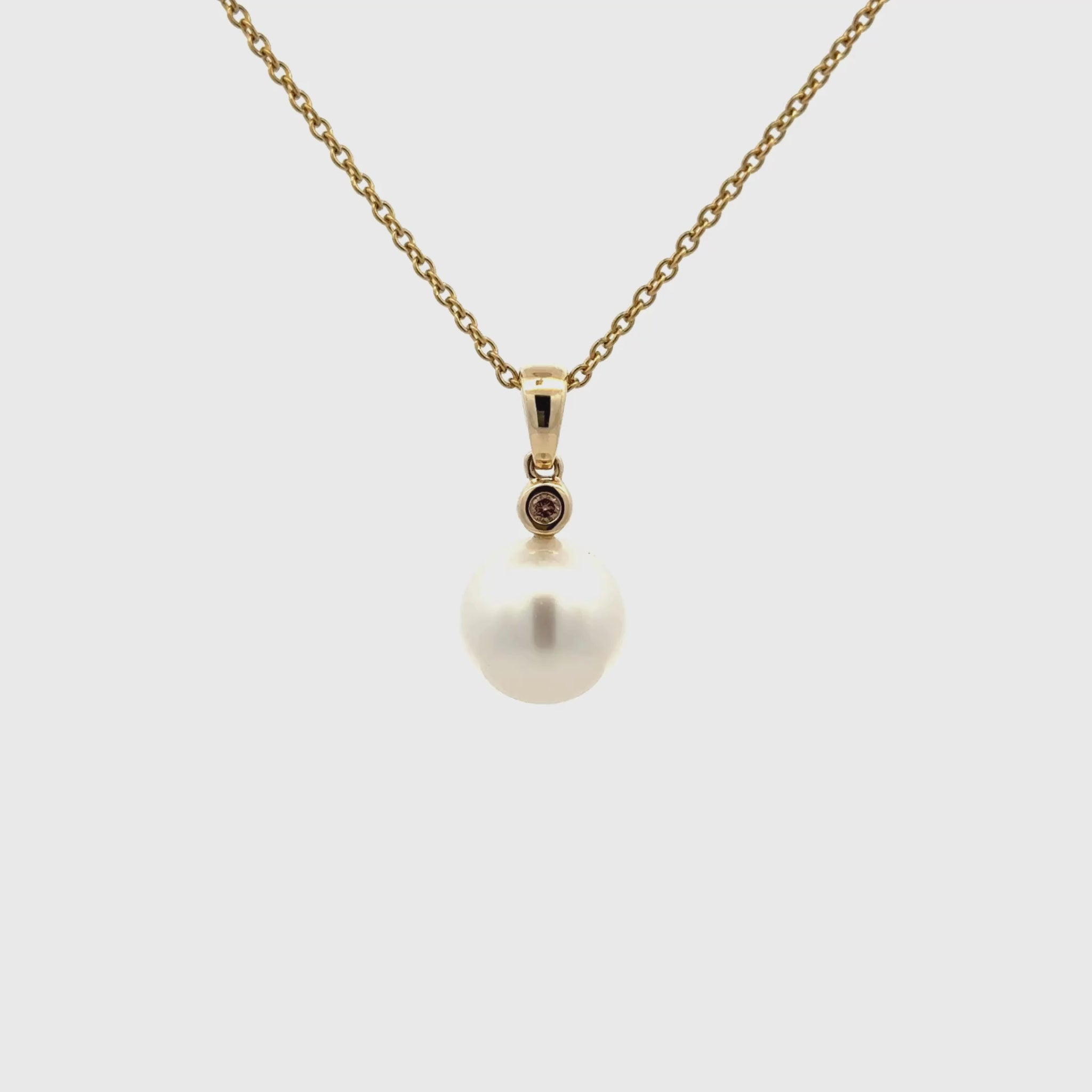 9K Yellow Gold Australian South Sea 11-12 mm Cultured Pearl & Diamond Pendant 360 view video